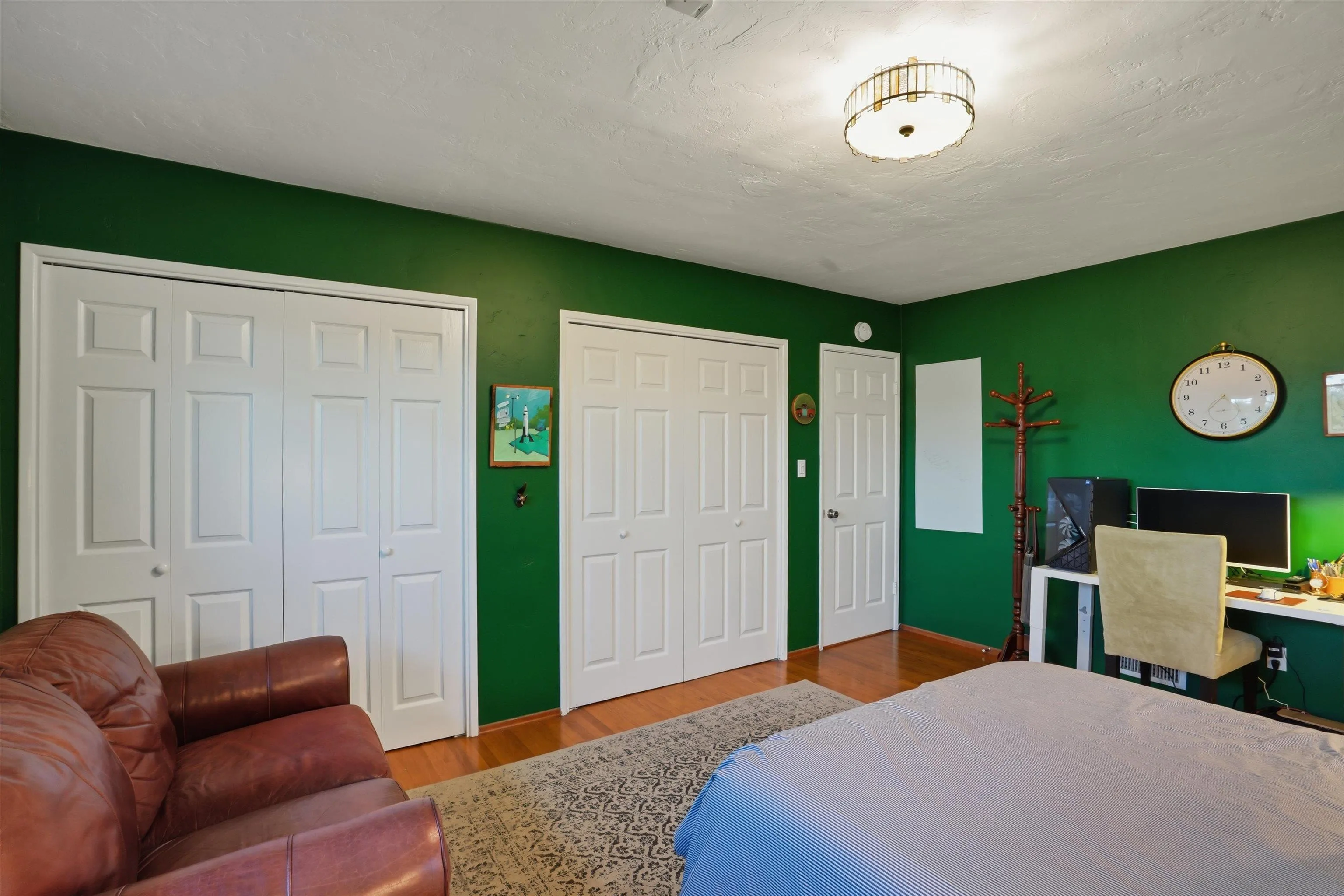 https://cdn.realtyfeed.com/cdn/127/260013596/d699fe5e9dfffbaac38e89a1bf98dbd5.webp
