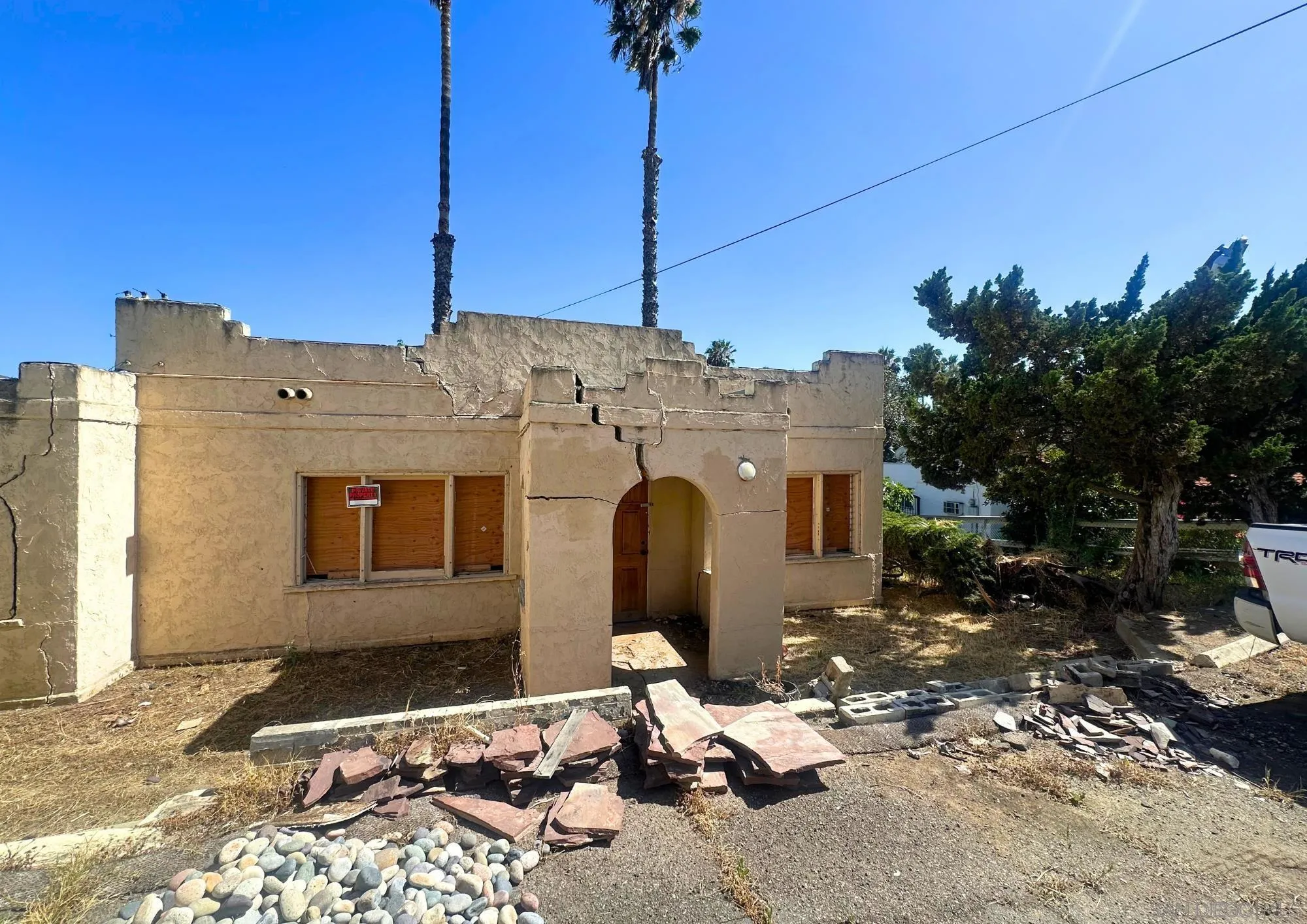 https://cdn.realtyfeed.com/cdn/127/260013597/1a6f97519549bbcd6c1da0dae8741a0f.webp