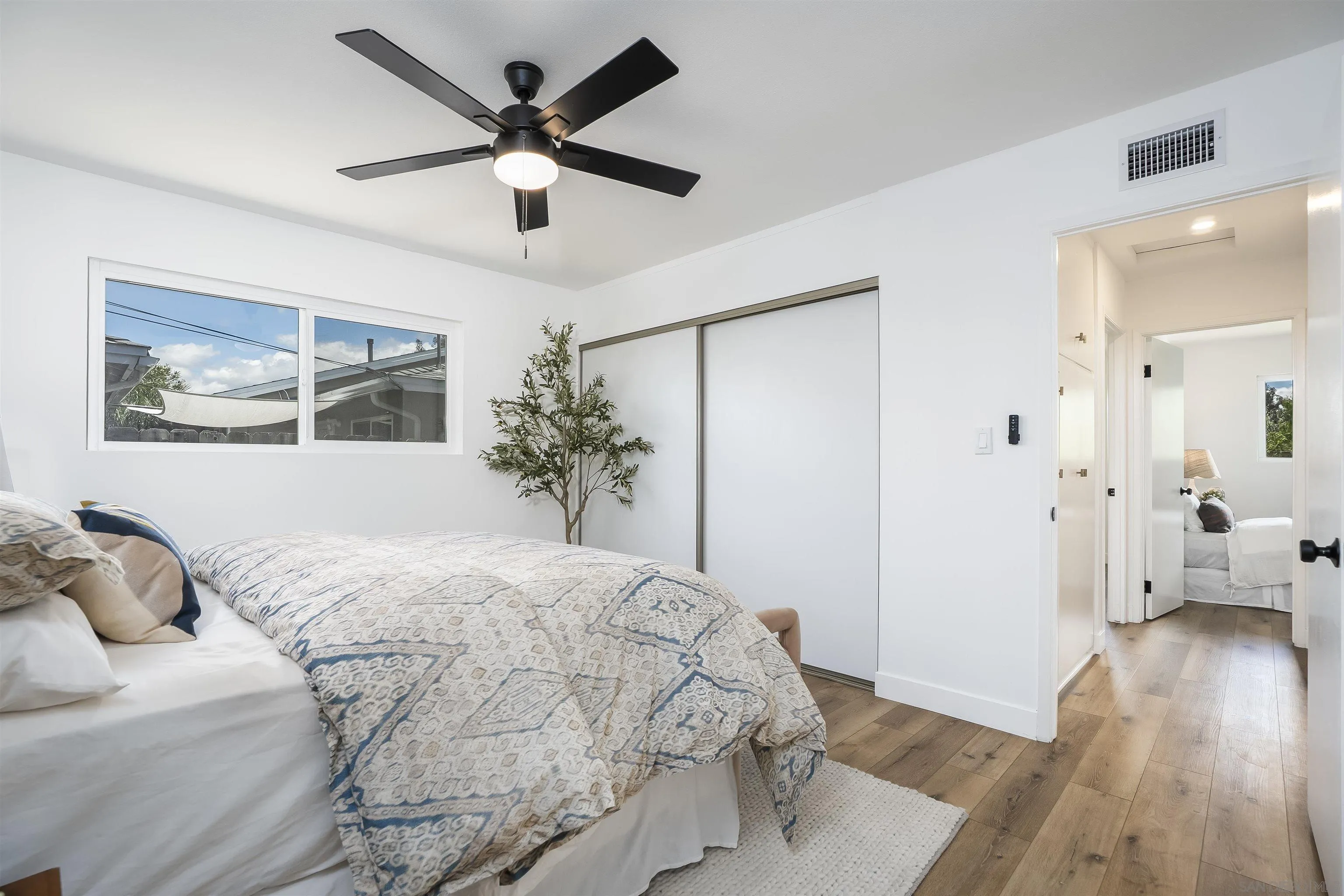 https://cdn.realtyfeed.com/cdn/127/260013598/f903f063af4cf1693f4cf4e1dc7ea066.webp