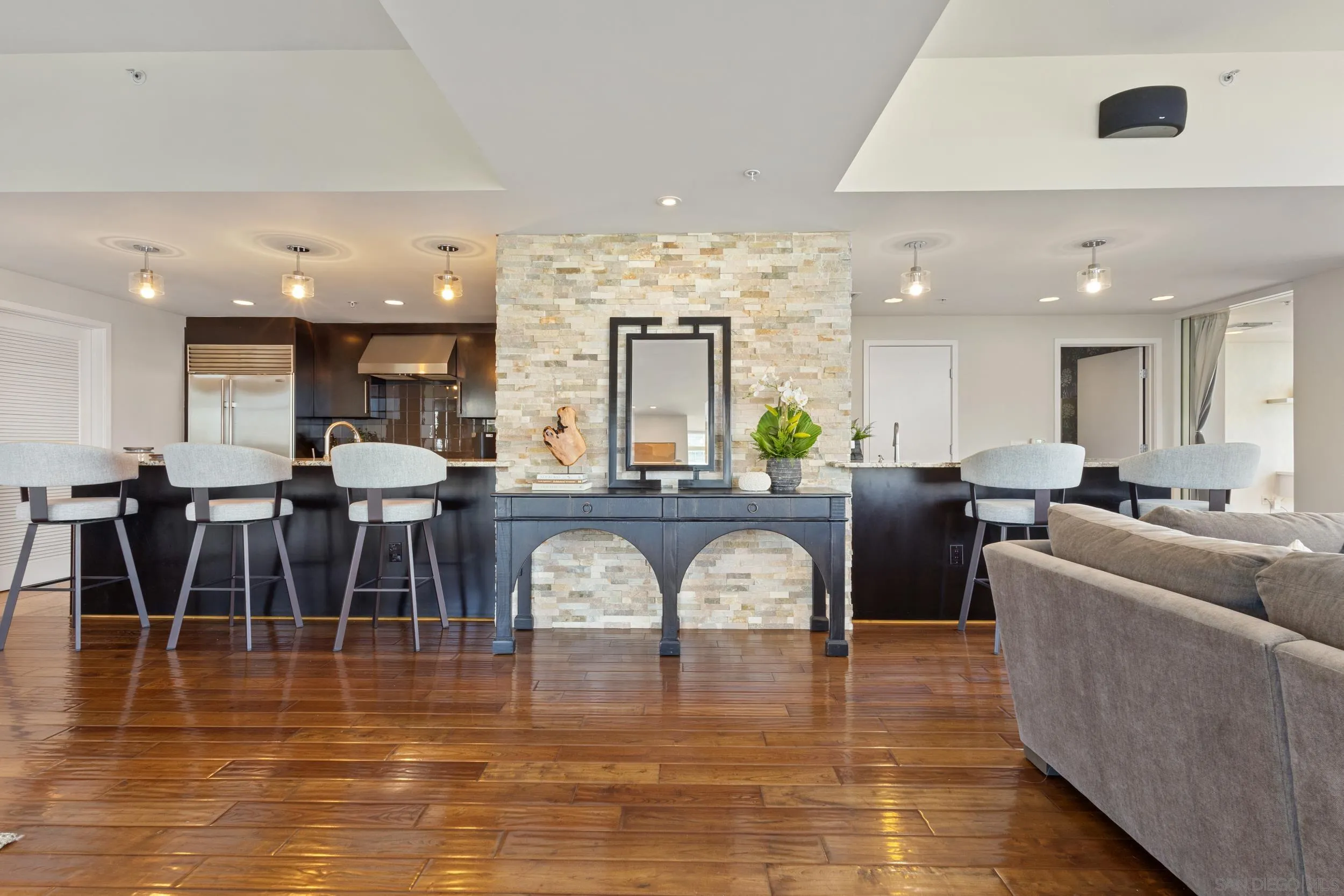 Photo #19: 260013600 Listing: Photo #19