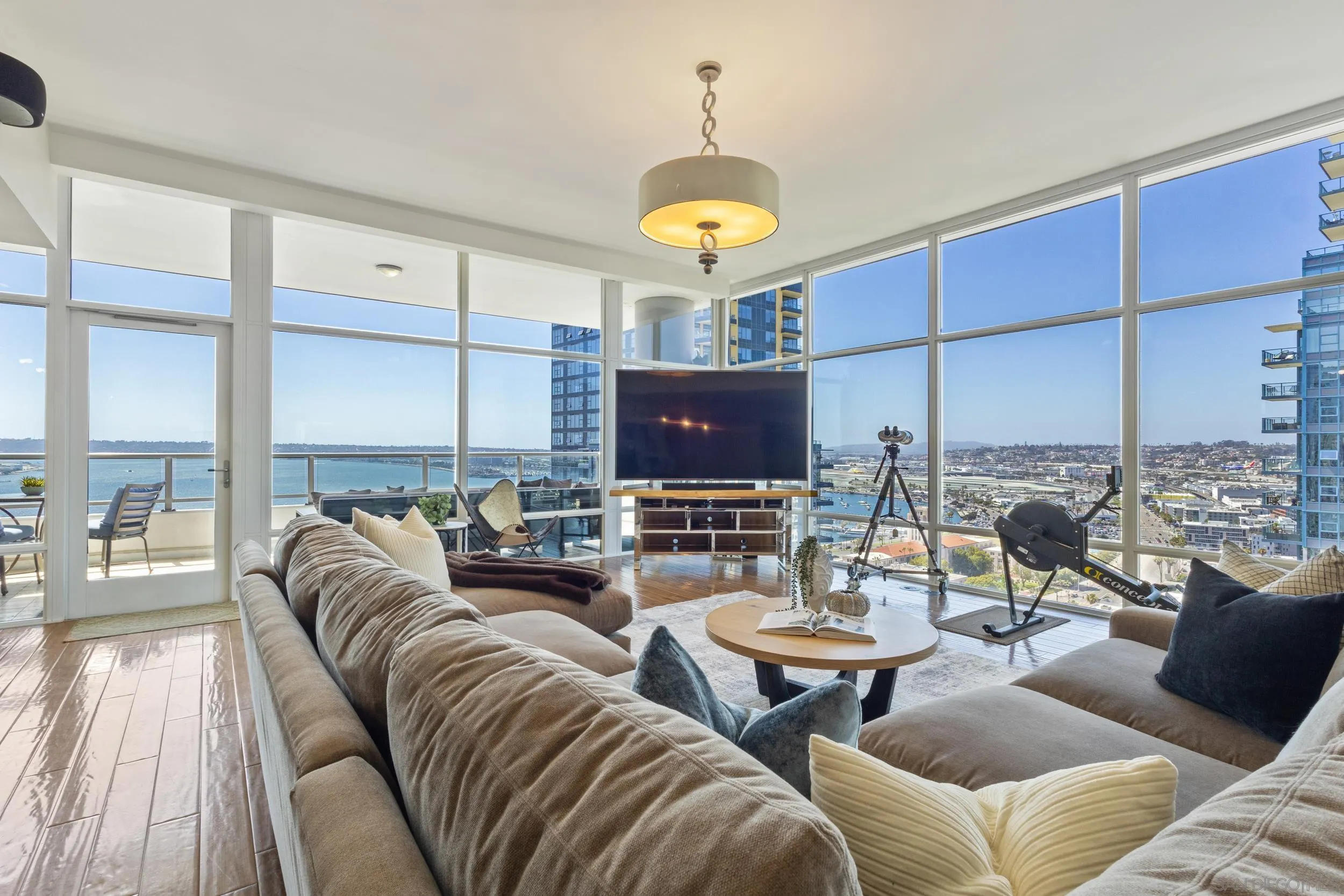 https://cdn.realtyfeed.com/cdn/127/260013600/b4ee8143c0382f204fb22ab1168cefcc.webp