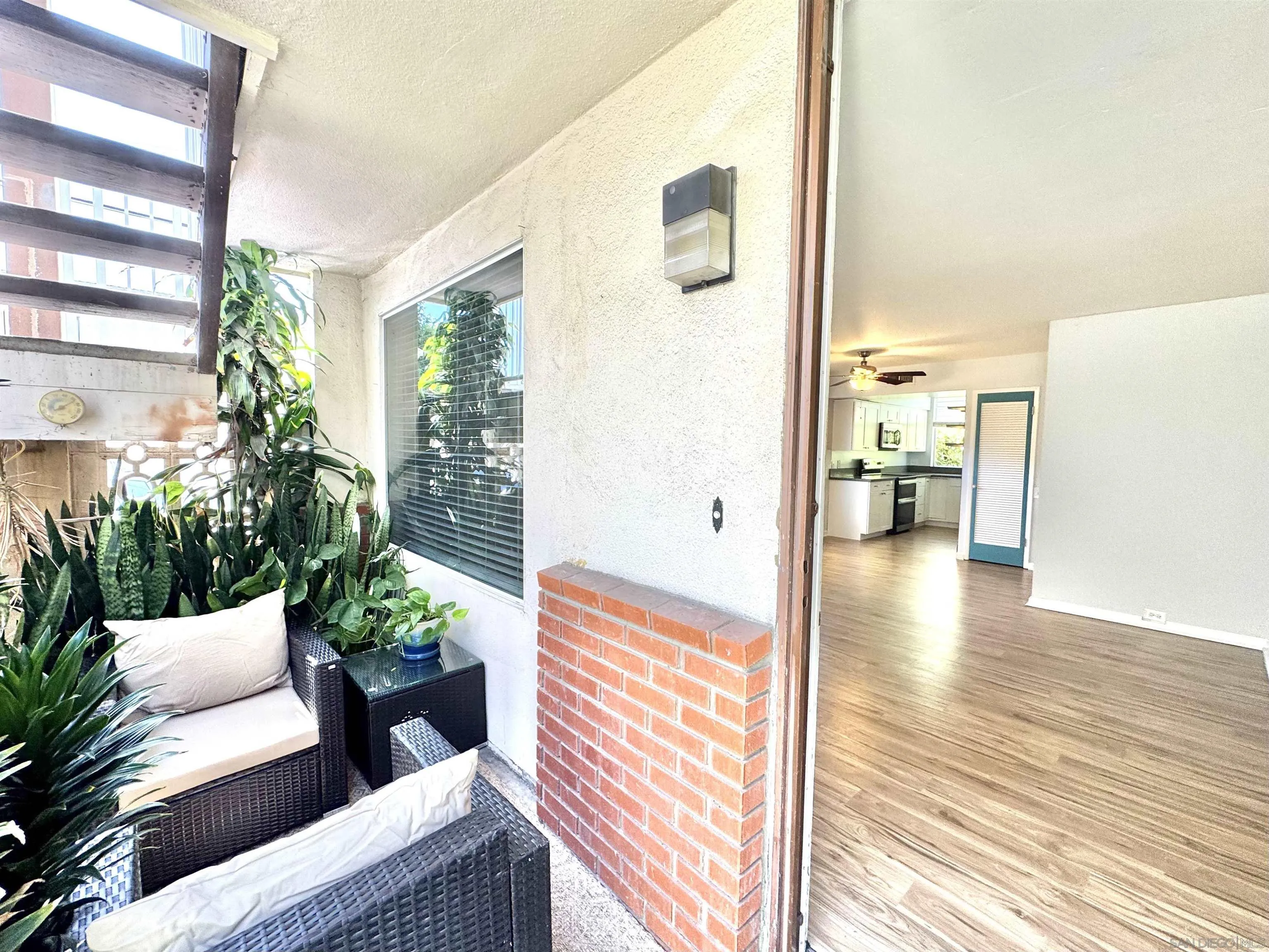 https://cdn.realtyfeed.com/cdn/127/260013603/077cbf1e9d71c8a8a00295f628c5e427.webp