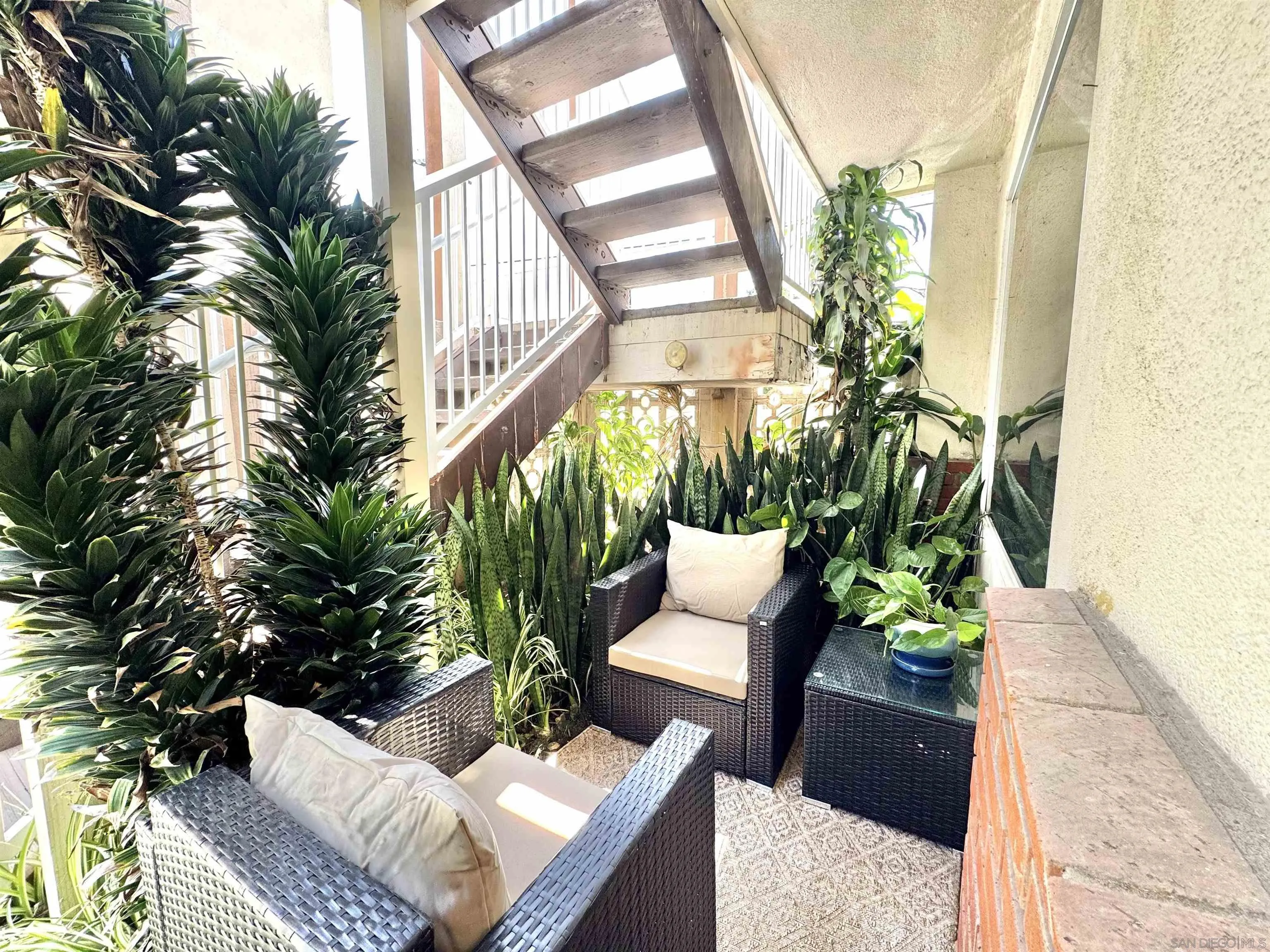 https://cdn.realtyfeed.com/cdn/127/260013603/1dd1bf9a859cfbac590f4f66148a3db8.webp