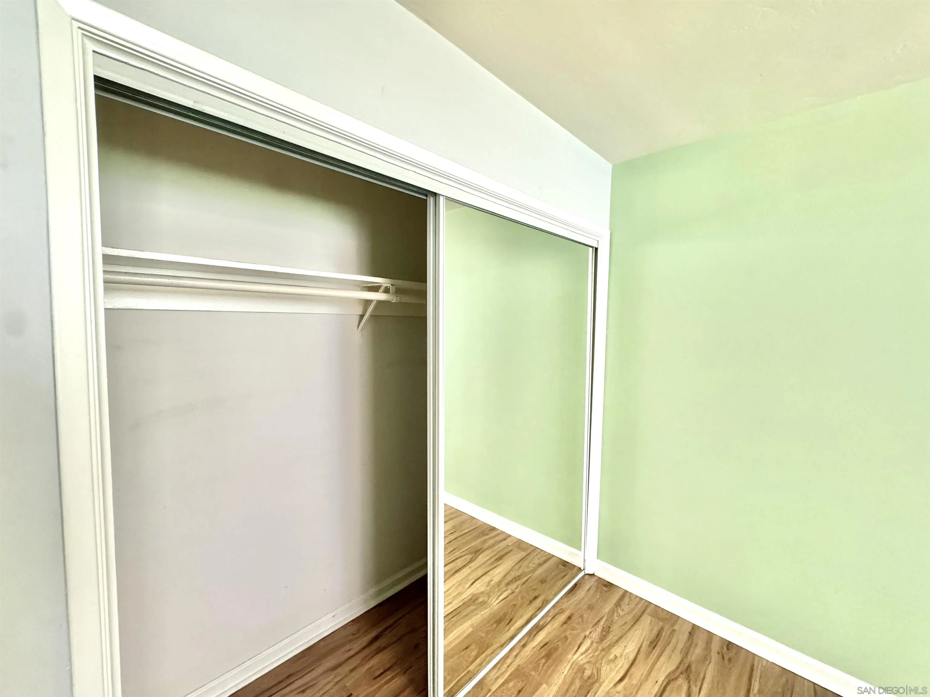 https://cdn.realtyfeed.com/cdn/127/260013603/1e0eb733493a5b8a3579b1ca51da0f67.webp