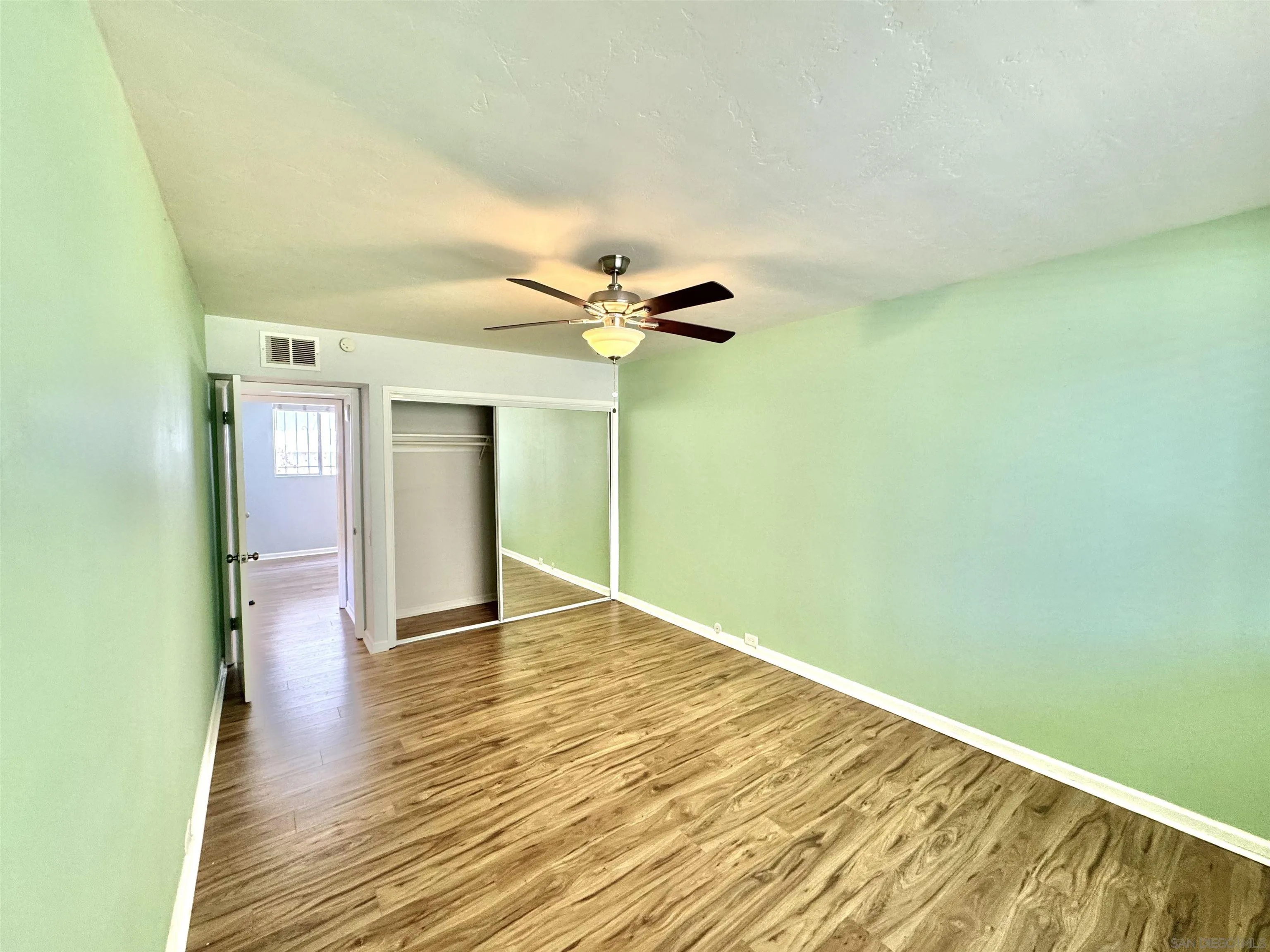 https://cdn.realtyfeed.com/cdn/127/260013603/9696d7179c50f8b0b829fd893053dc80.webp