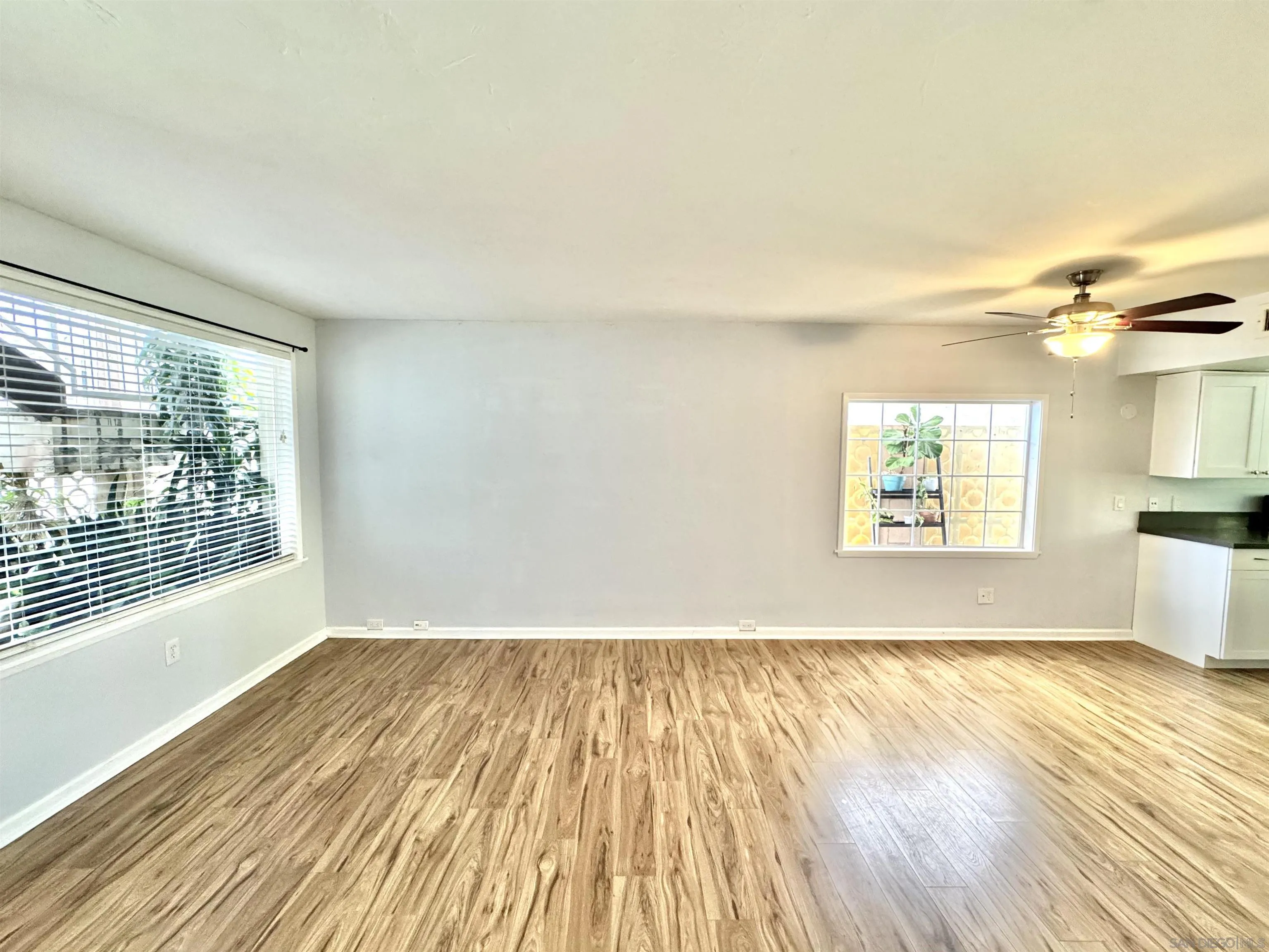 Photo #33: 260013603 Listing: Photo #33
