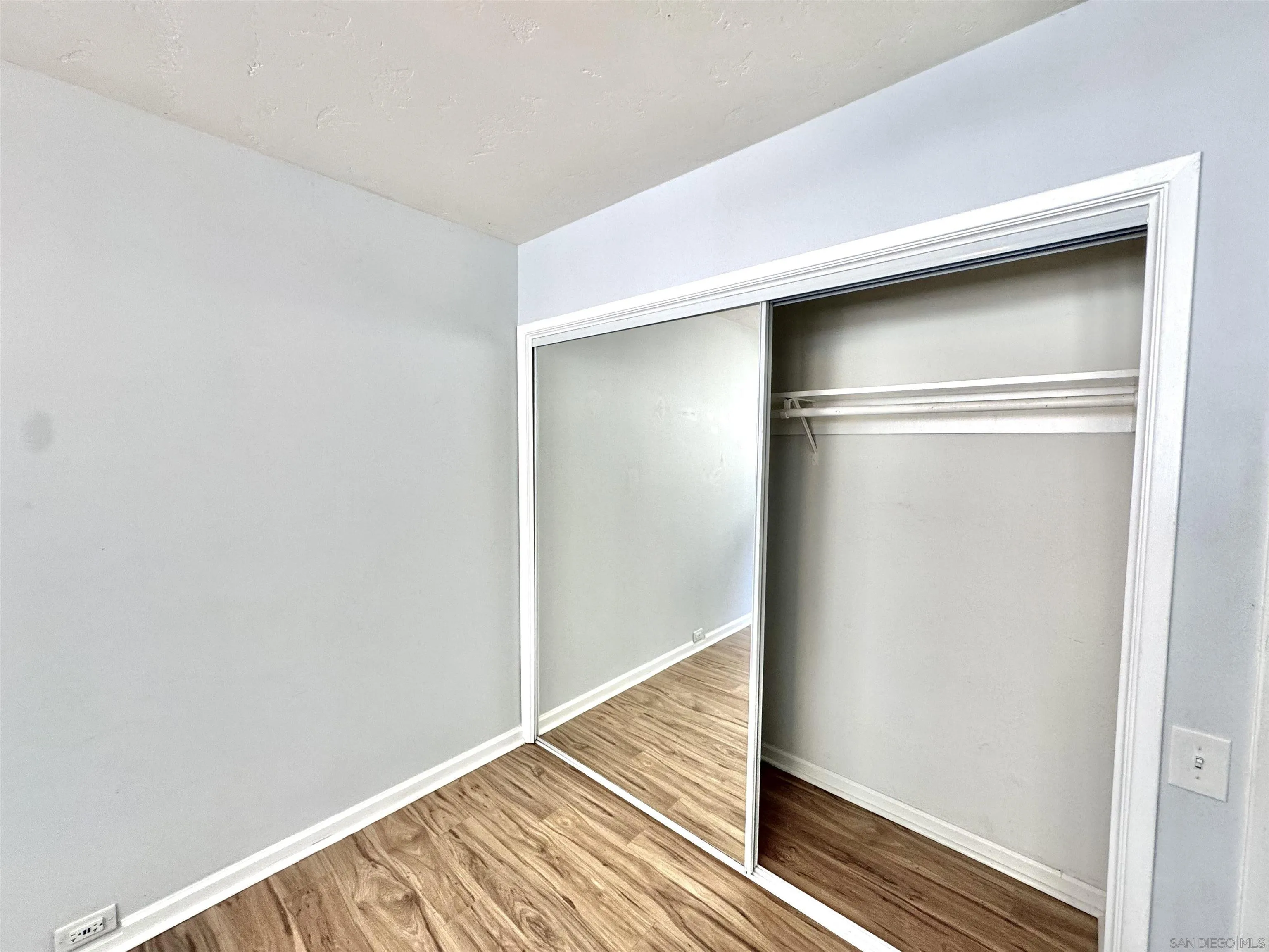 Photo #17: 260013603 Listing: Photo #17
