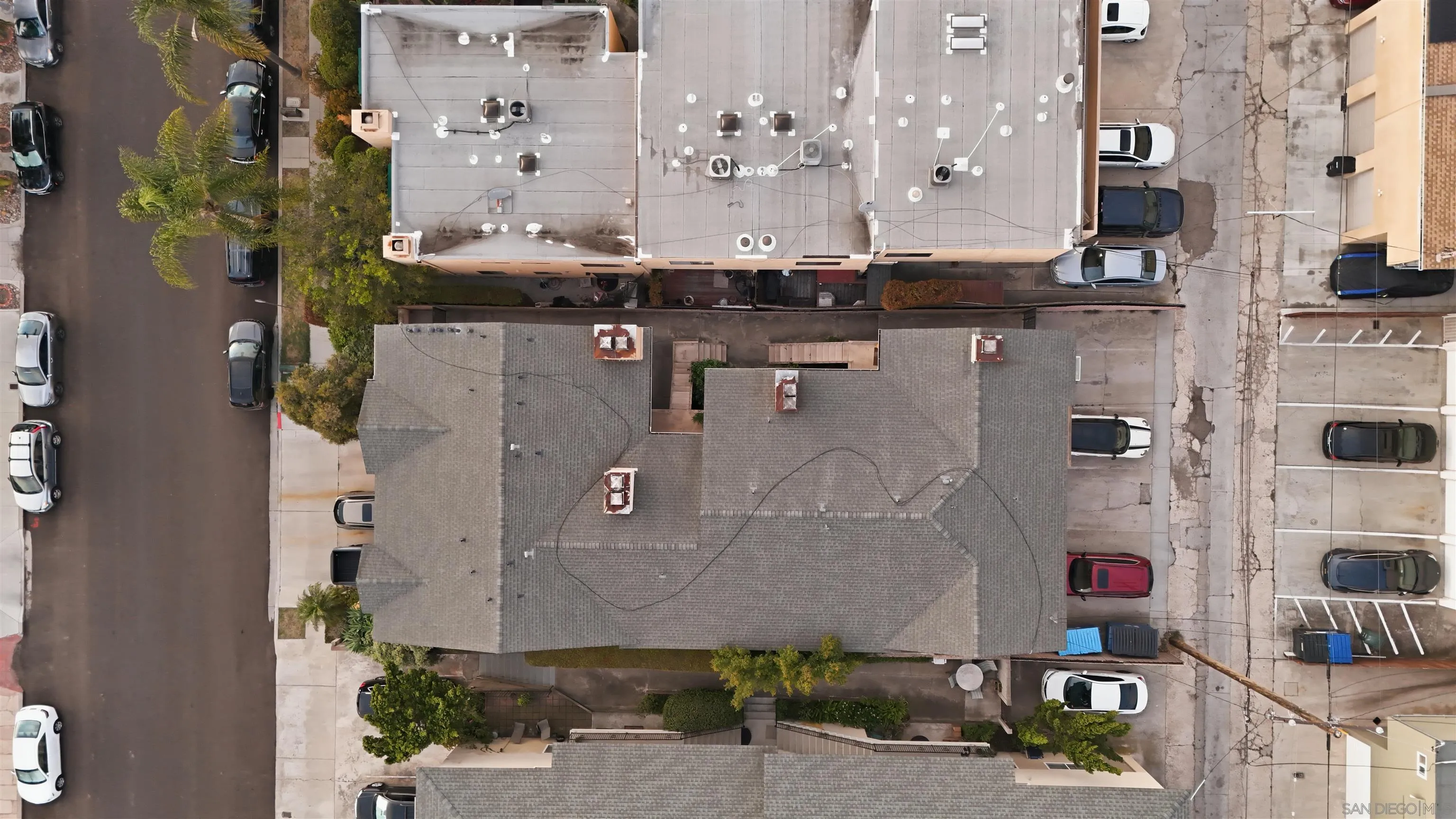 https://cdn.realtyfeed.com/cdn/127/260013604/35d1b474647c08c5e8f5521f7fd0464a.webp