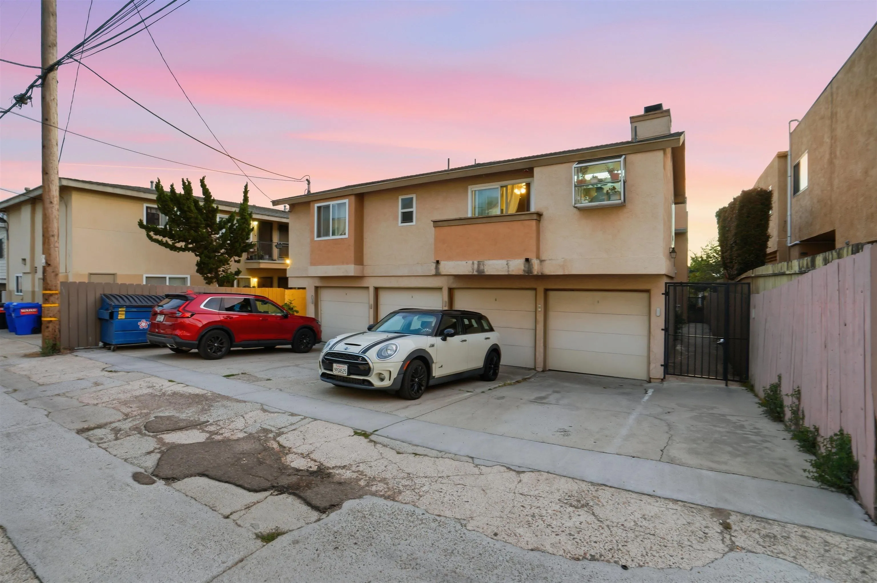https://cdn.realtyfeed.com/cdn/127/260013604/45ddccaf42ca8e0369b19326be155d94.webp