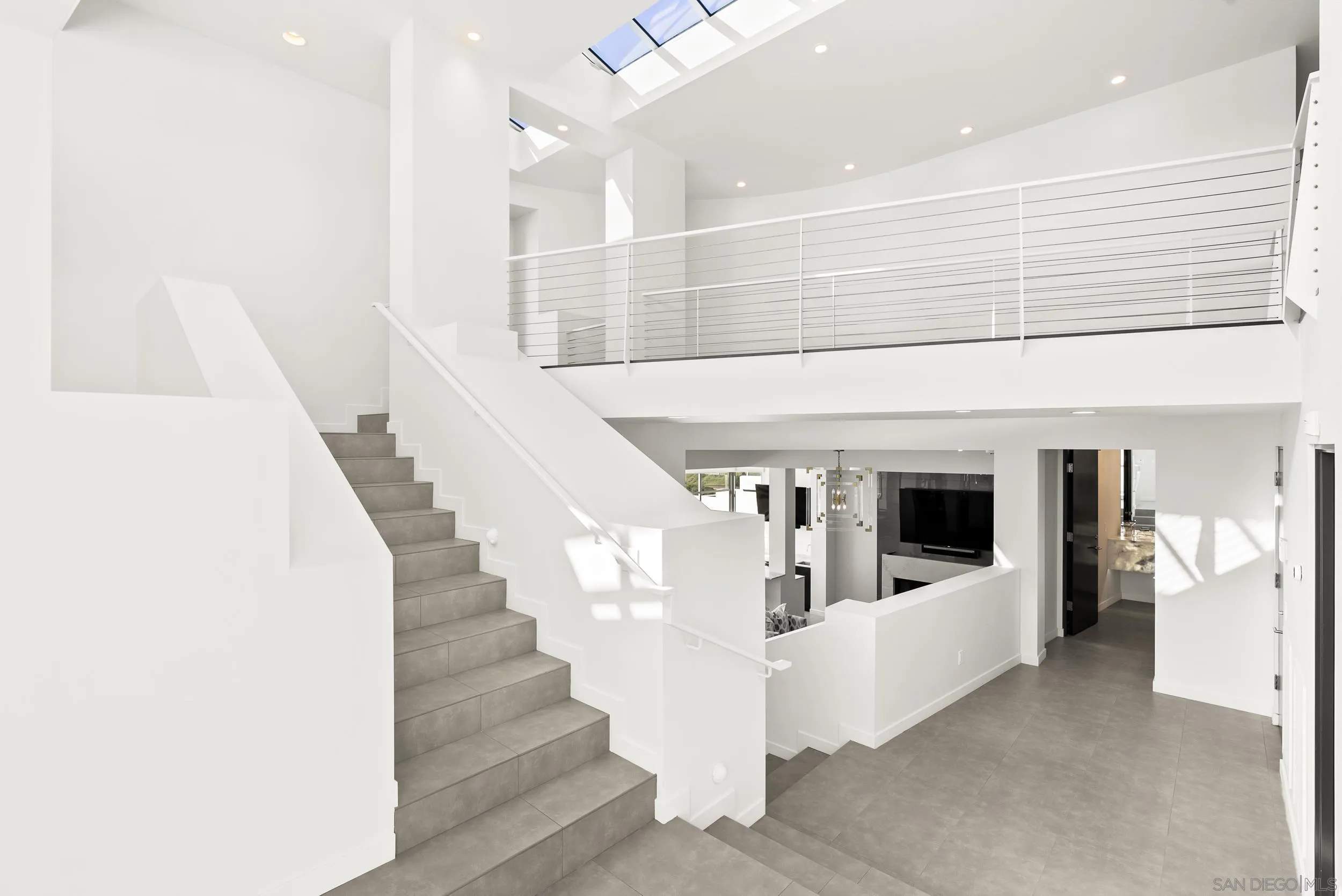 https://cdn.realtyfeed.com/cdn/127/260013605/937e39e53ba00e4d5995faa2751ed637.webp
