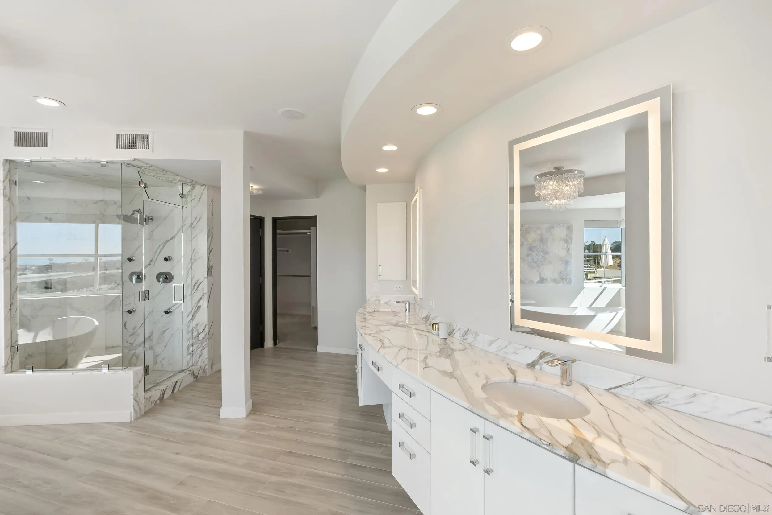https://cdn.realtyfeed.com/cdn/127/260013605/947e8311cfe6a5fe7d1b6856f505f3a6.webp