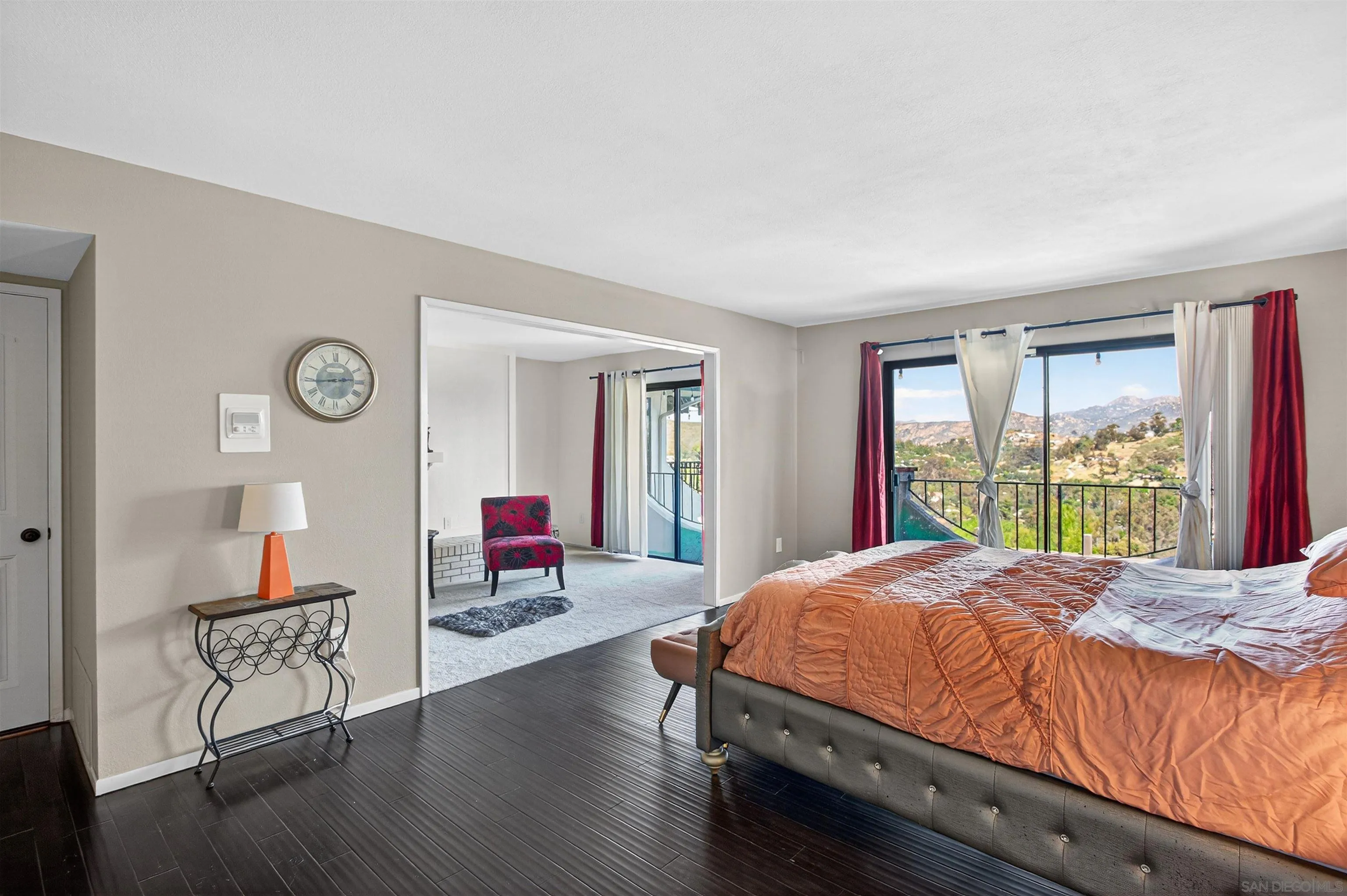 https://cdn.realtyfeed.com/cdn/127/260013606/4214854a16e77e5a70faff4159841e95.webp