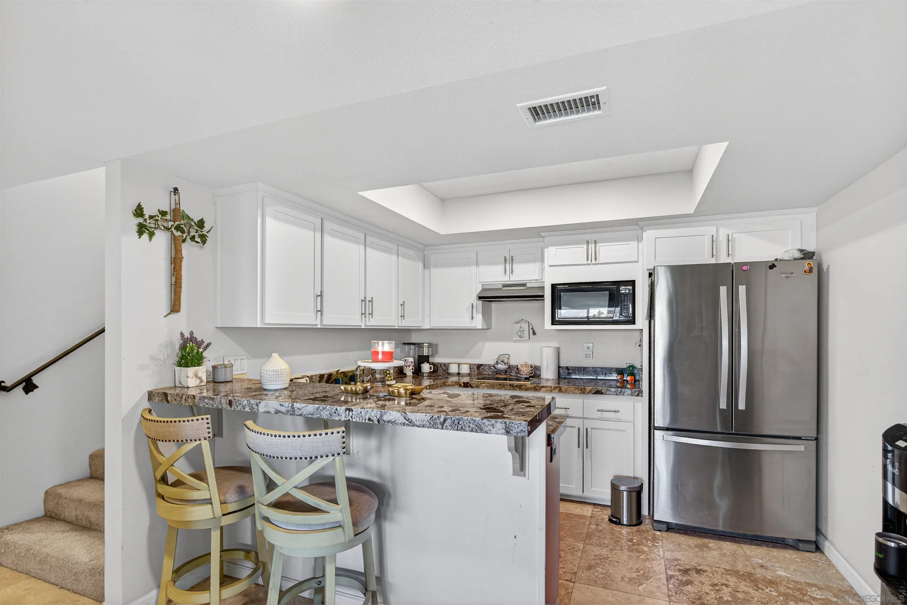 https://cdn.realtyfeed.com/cdn/127/260013606/681401222e79514b36d7e952143f88b5.webp