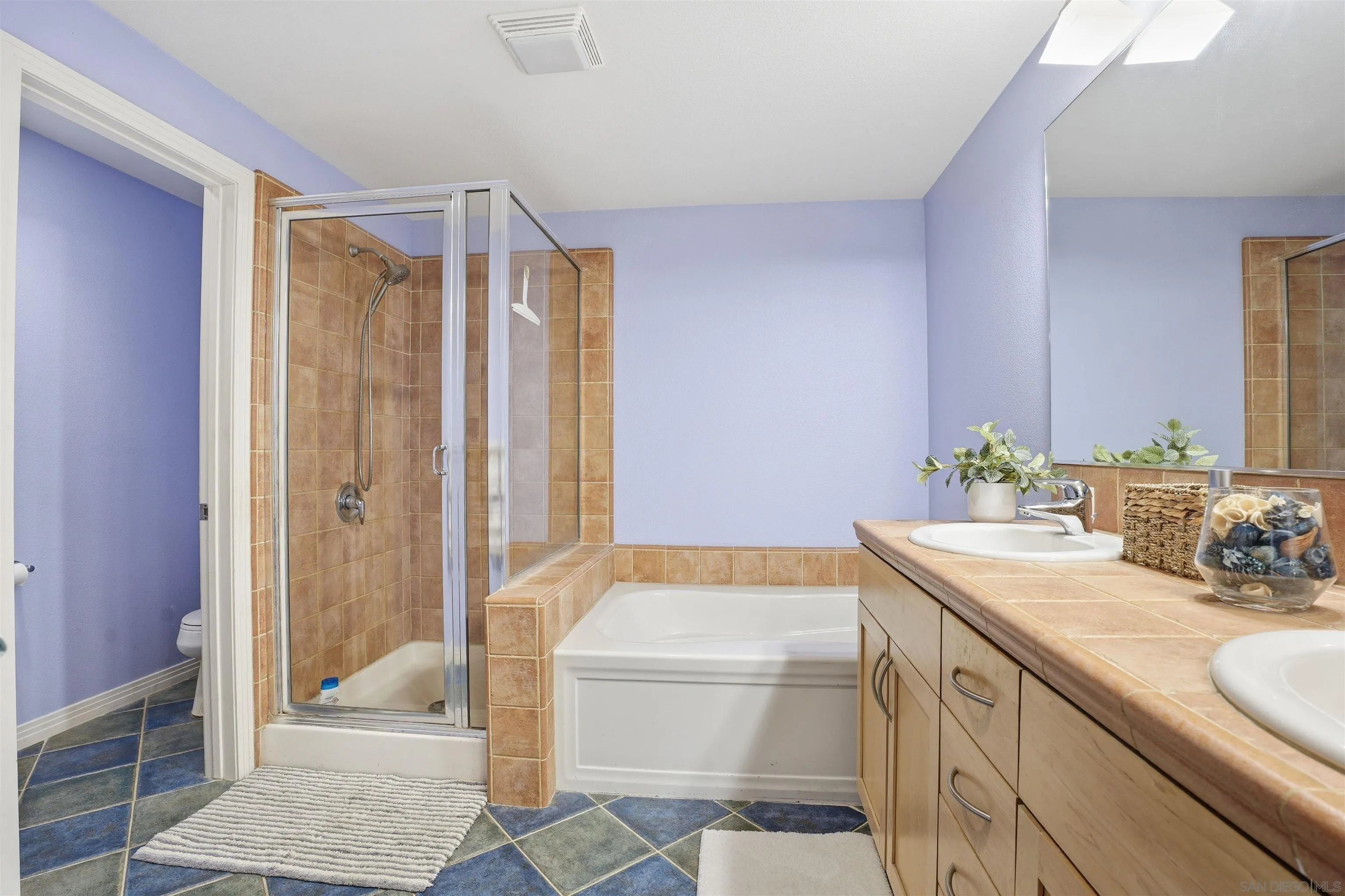Photo #10: 260013607 Listing: Photo #10