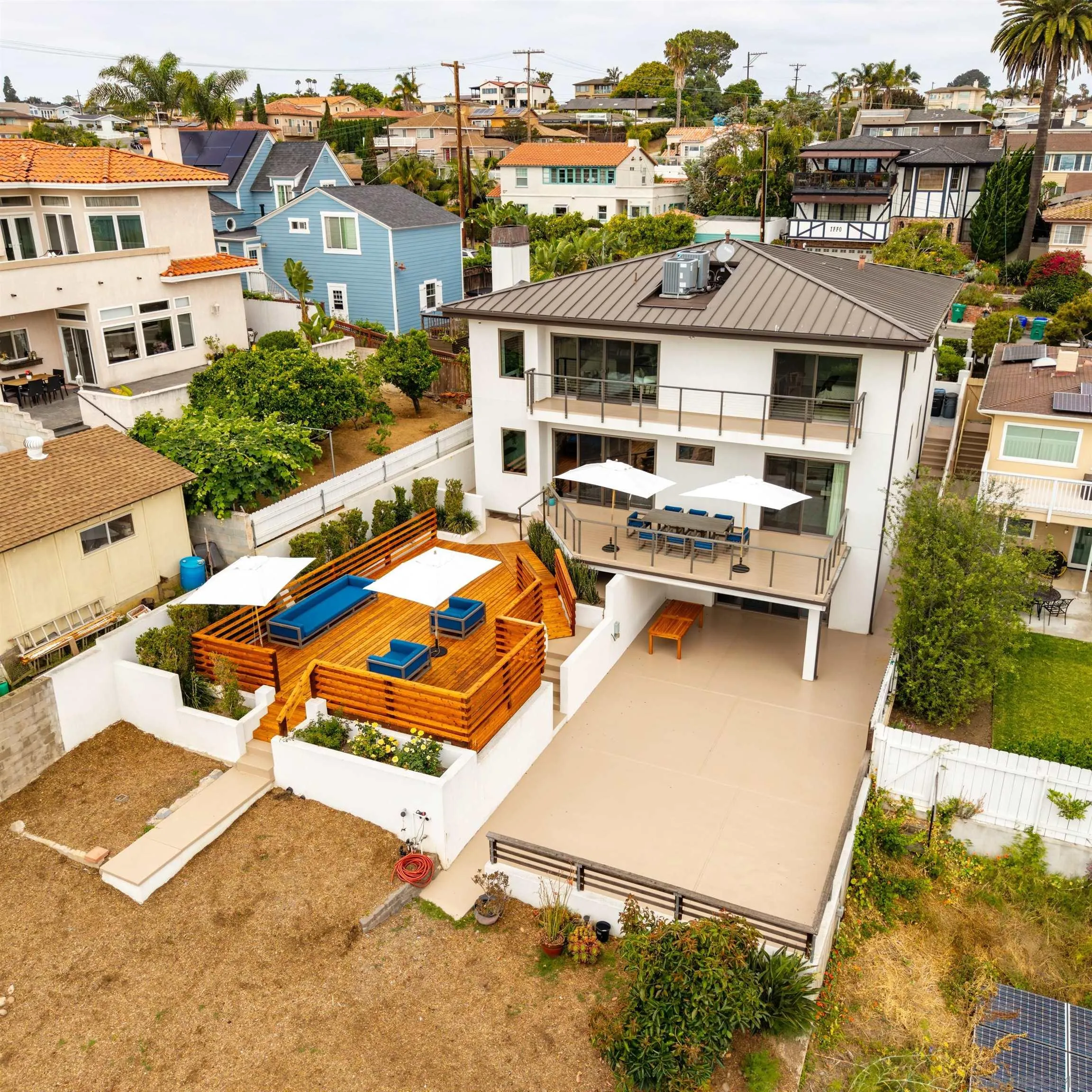 https://cdn.realtyfeed.com/cdn/127/260013608/3740a6e3854d5555d65650aaaa84b46c.webp