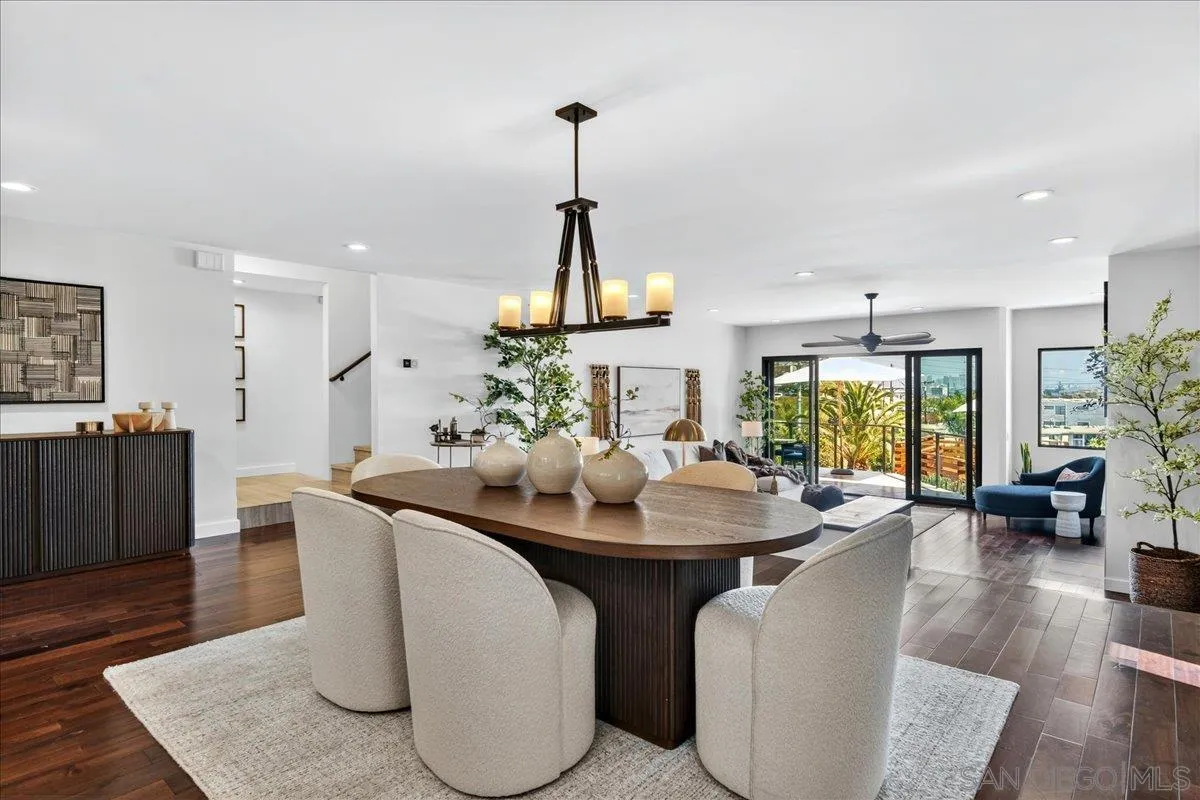 https://cdn.realtyfeed.com/cdn/127/260013608/e726c91eb4bf7ec4201e9b26784f7388.webp