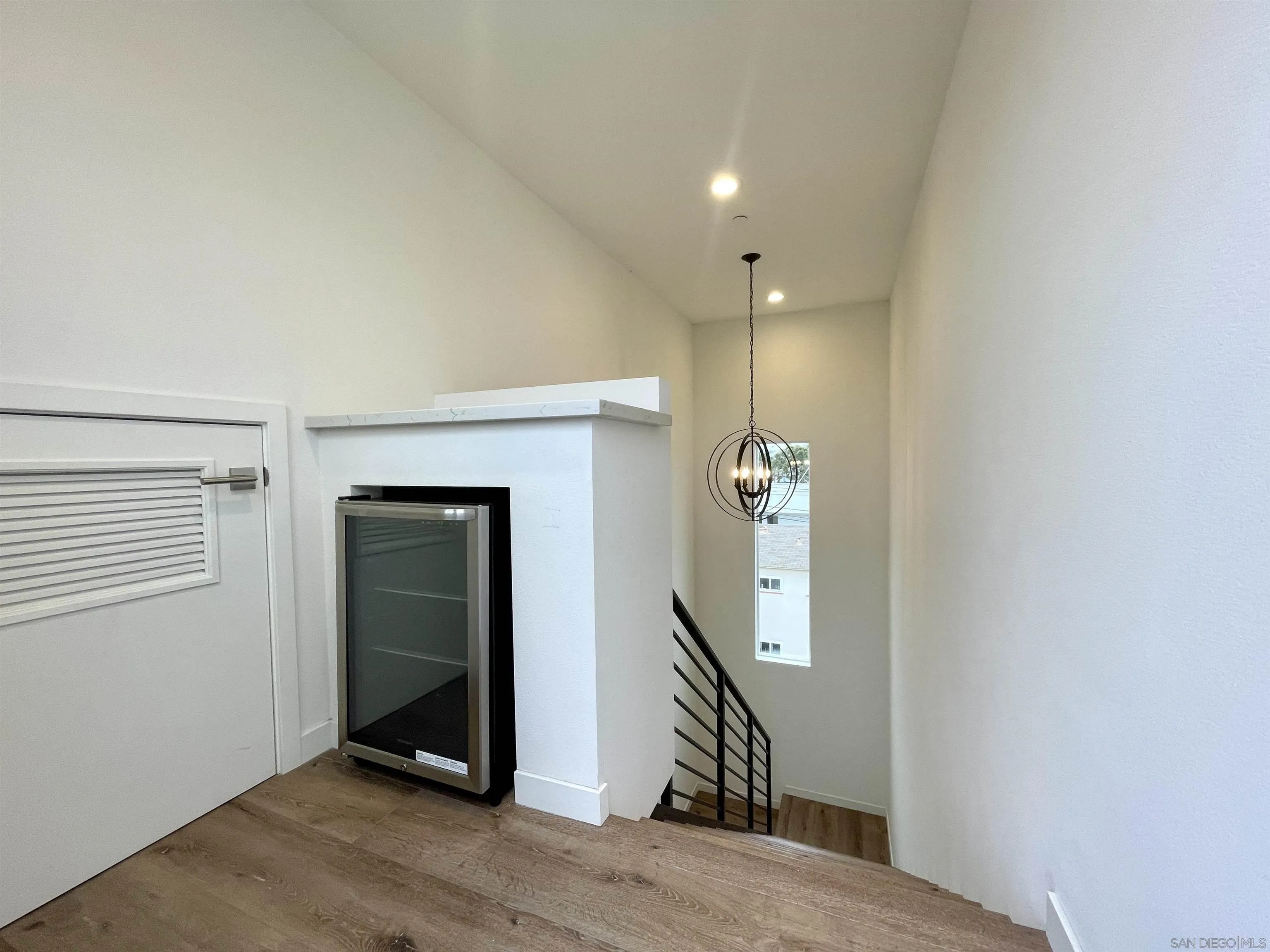 https://cdn.realtyfeed.com/cdn/127/260013610/3dead6da9abcaaf4a3f44fd7b1fd90ae.webp