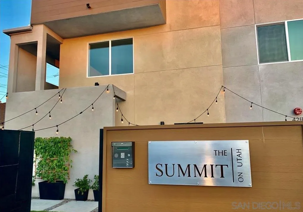 https://cdn.realtyfeed.com/cdn/127/260013610/ba876d3a0f498bc472e78725c6d52a7d.webp