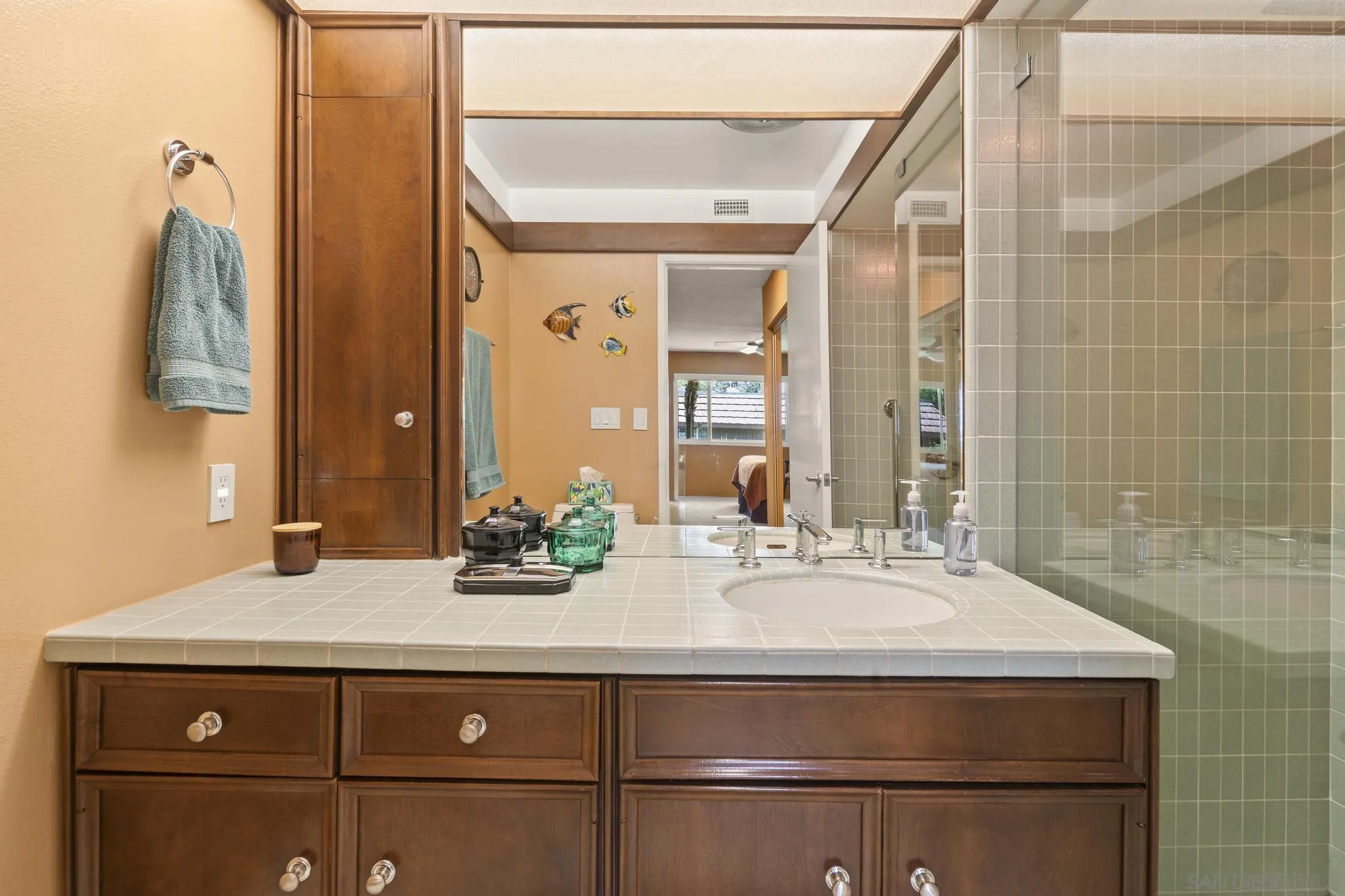 Photo #19: 260013611 Listing: Photo #19