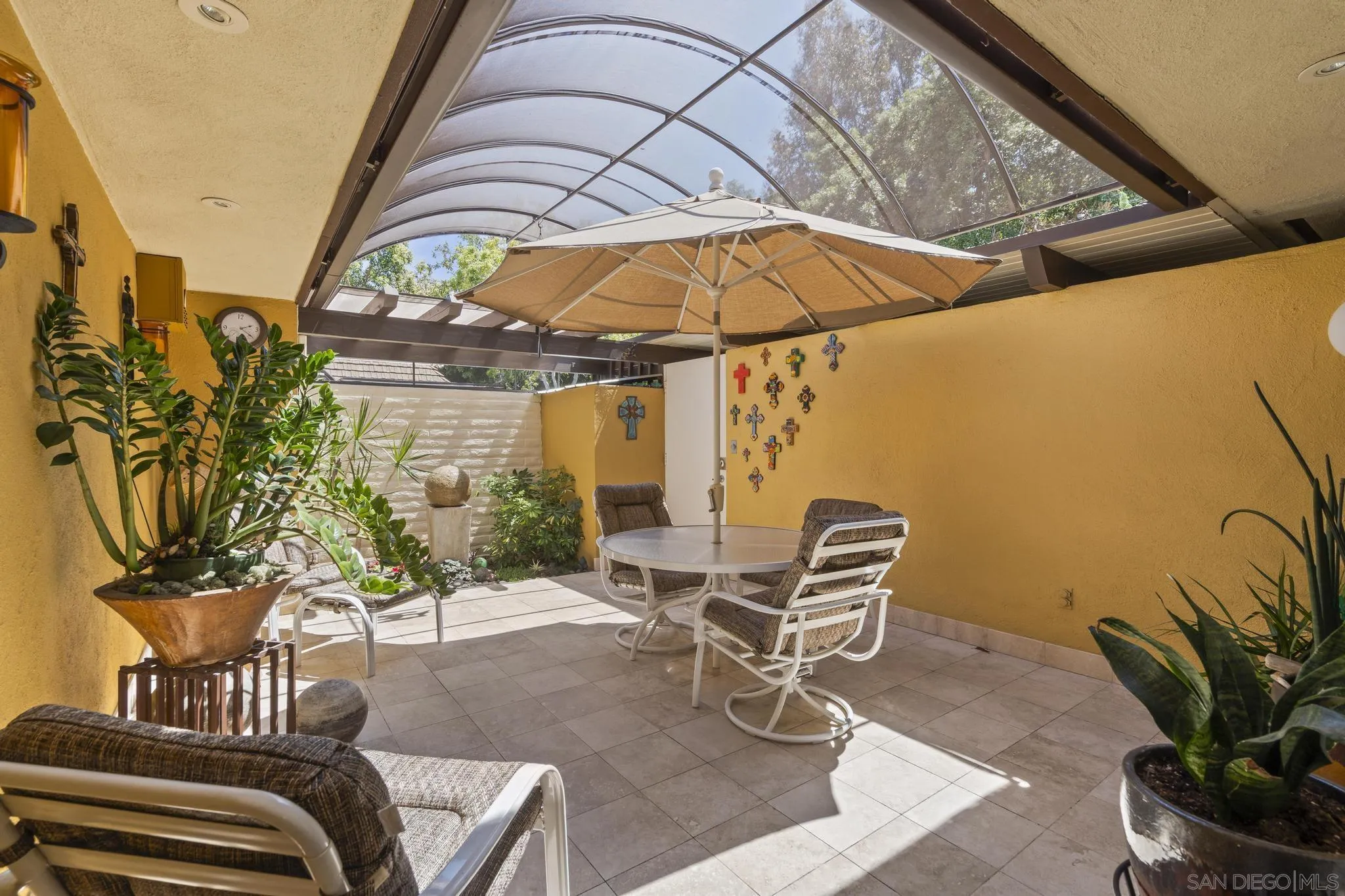 Photo #12: 260013611 Listing: Photo #12