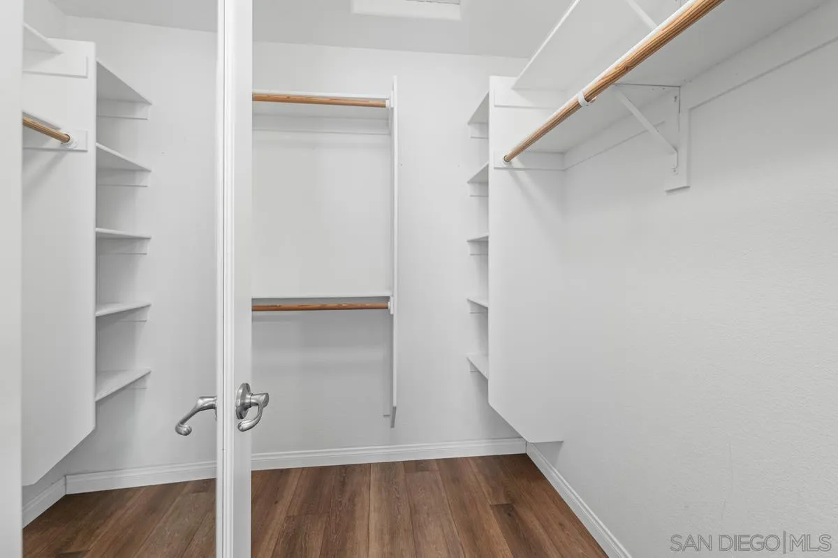 Photo #26: 260013613 Listing: Photo #26