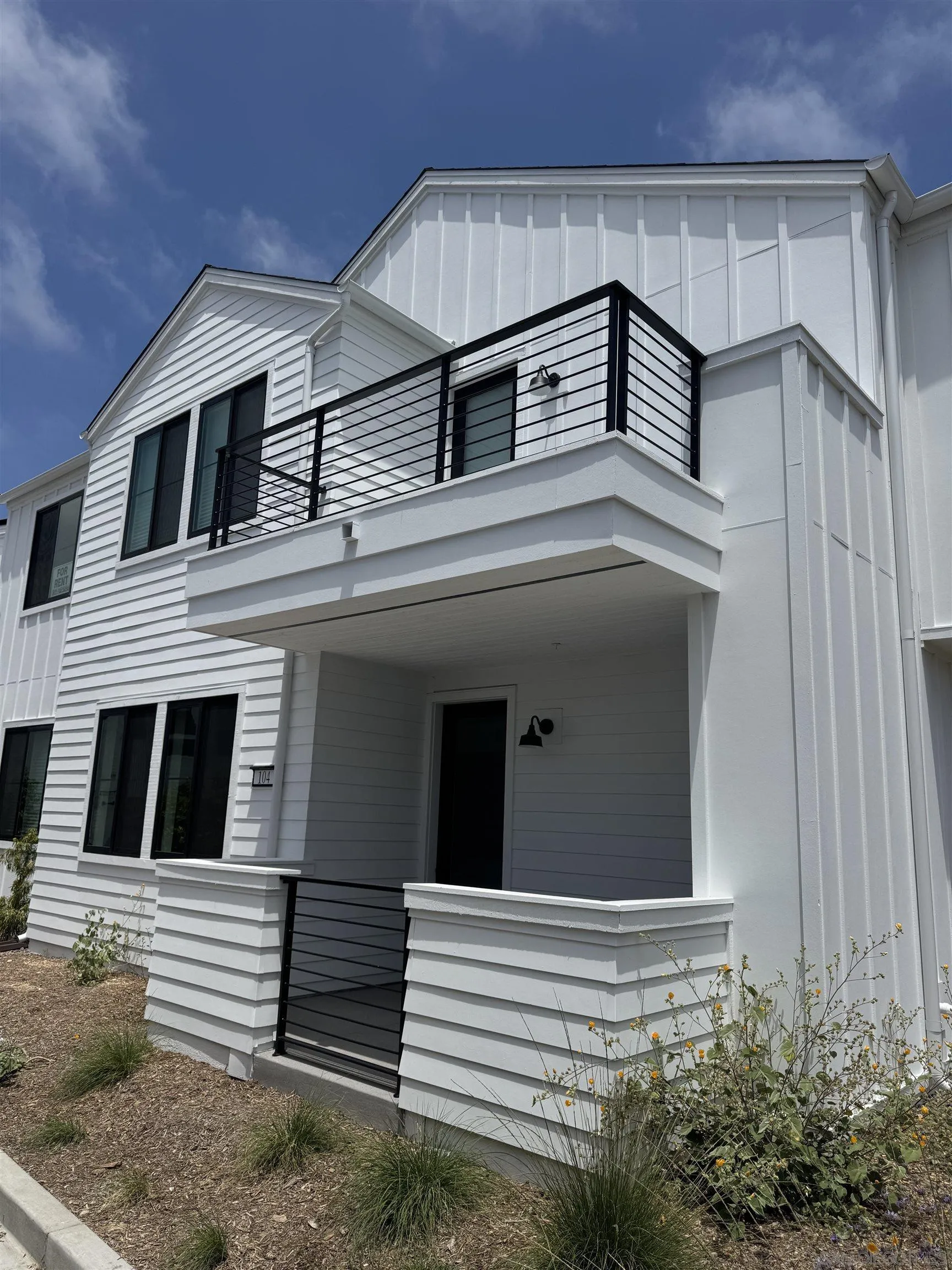 Photo #1: 260013617 Listing: Photo #1