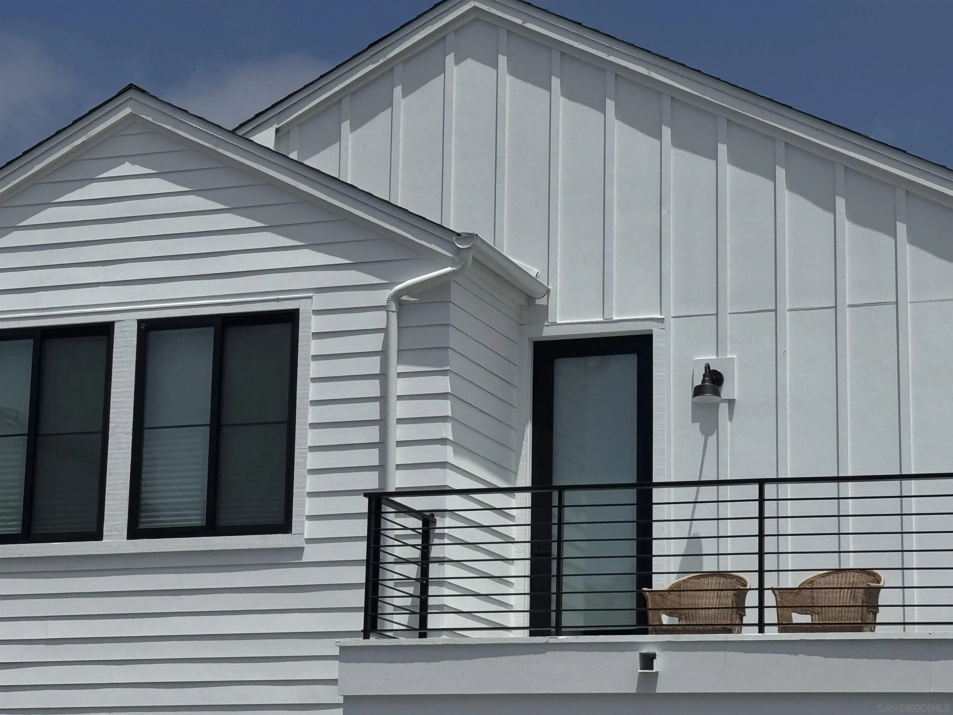 Photo #2: 260013617 Listing: Photo #2