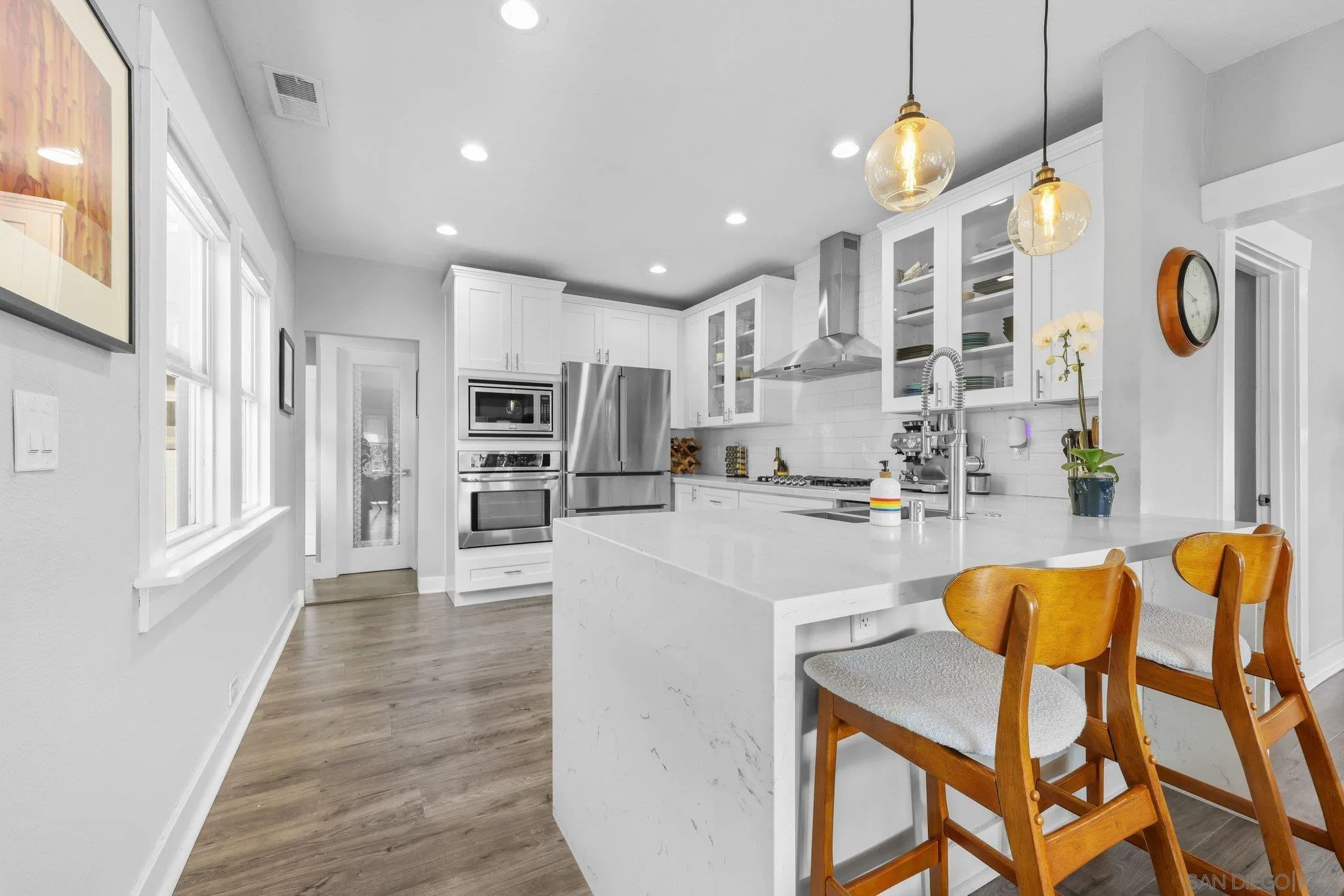 https://cdn.realtyfeed.com/cdn/127/260013620/073834faca64f29de0532860faf875a8.webp