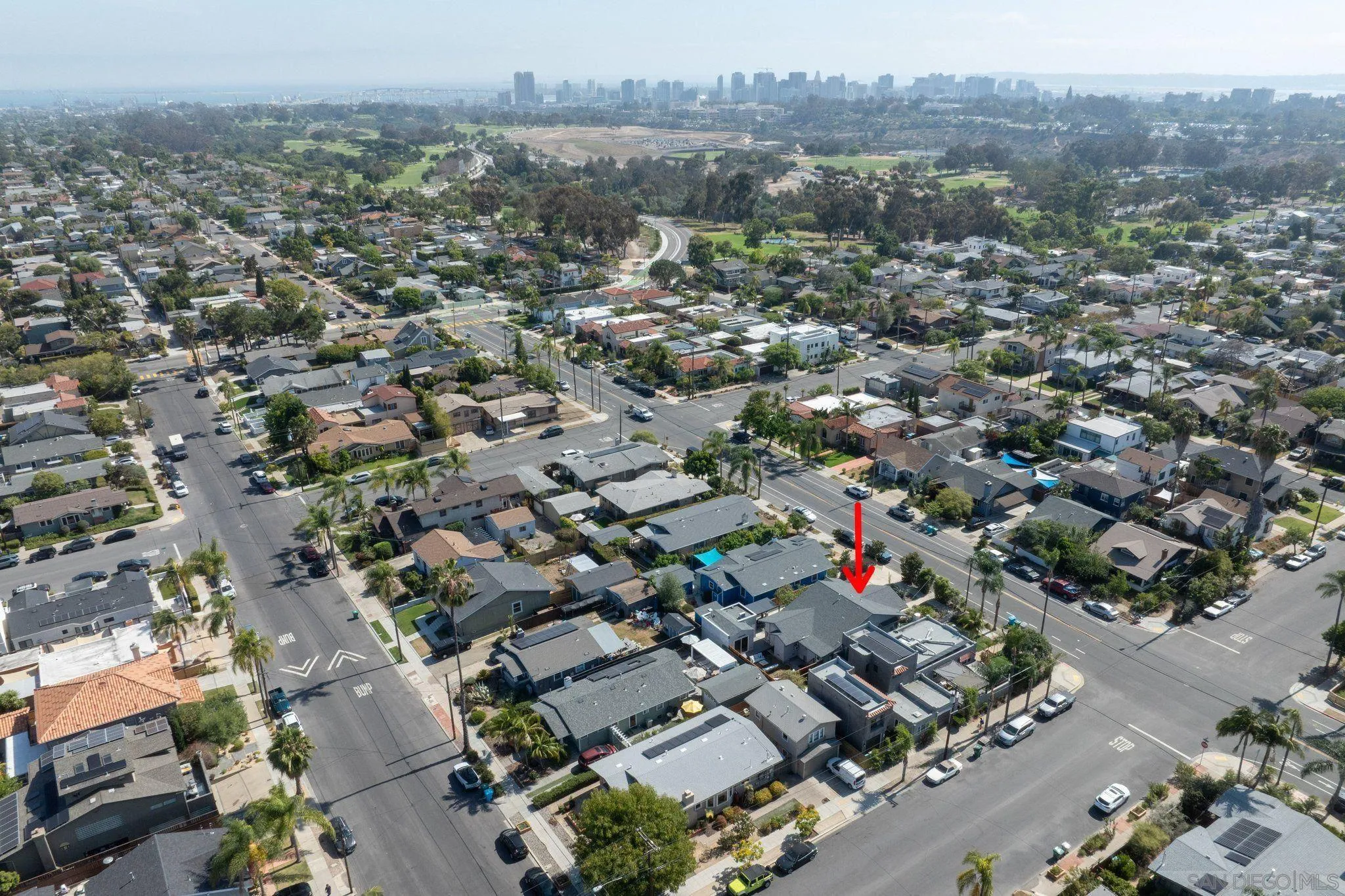 https://cdn.realtyfeed.com/cdn/127/260013620/22f399f250d96b8f78b06a6476a5241e.webp
