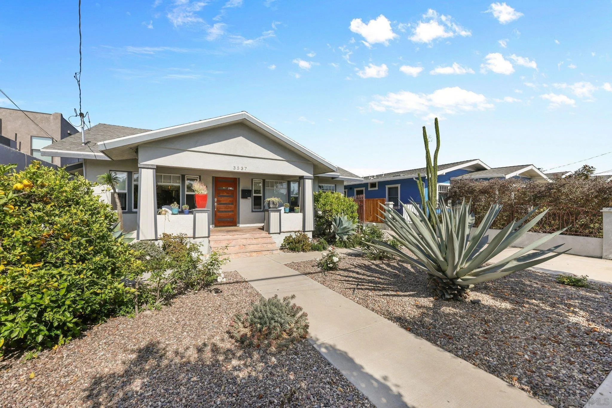 https://cdn.realtyfeed.com/cdn/127/260013620/86e7d108e53f1a5726fd48929679d6c6.webp