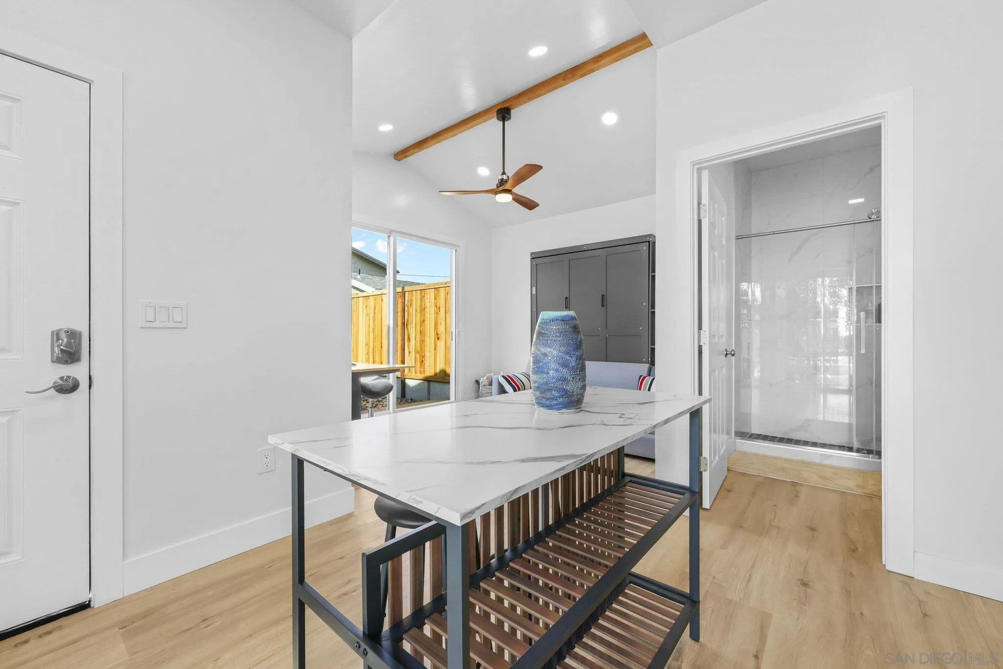 https://cdn.realtyfeed.com/cdn/127/260013620/97da81cd8fd02c4c0a649b1b8e68fbce.webp