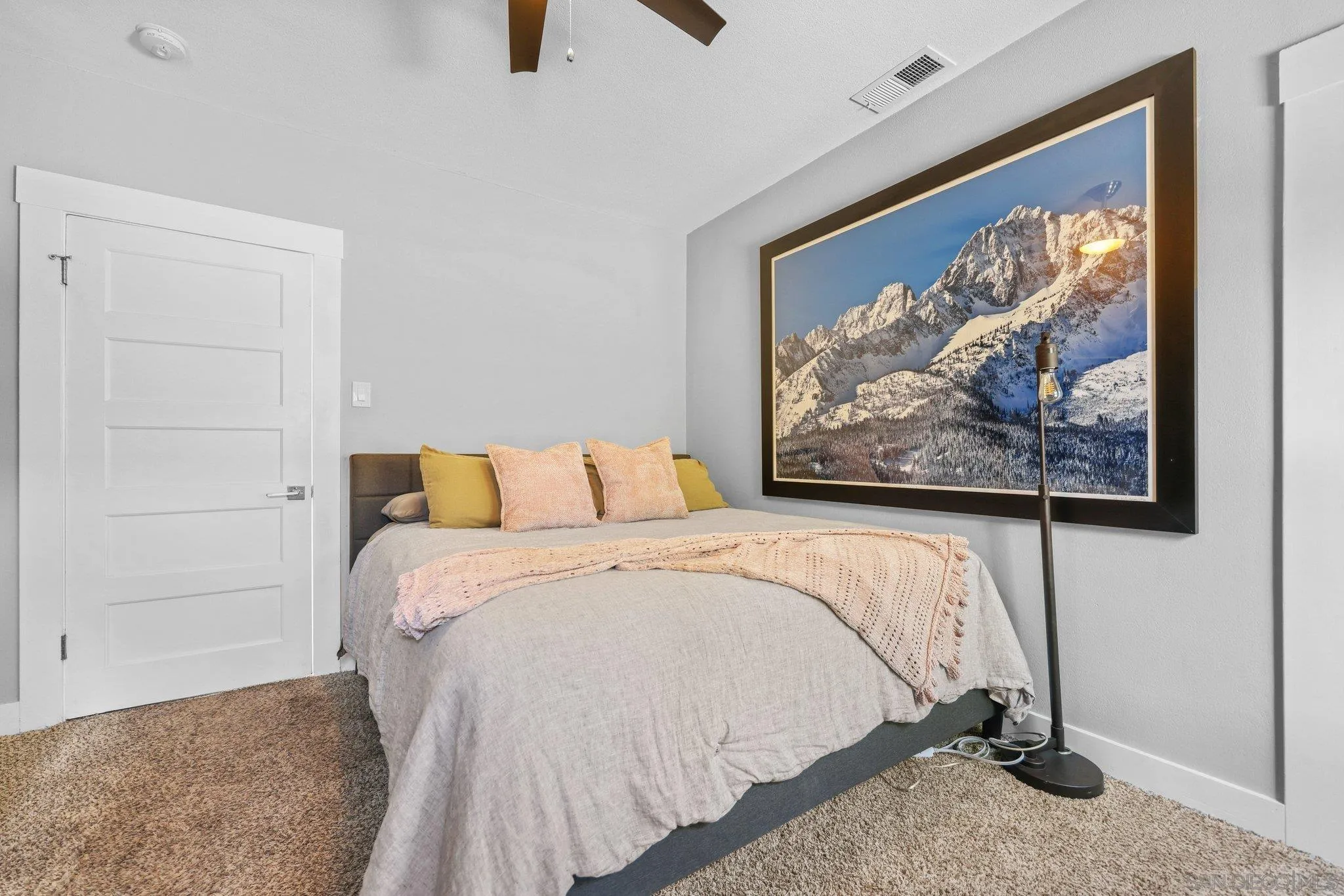 https://cdn.realtyfeed.com/cdn/127/260013620/cdc93154ce5ae76c92132d62448a8e06.webp