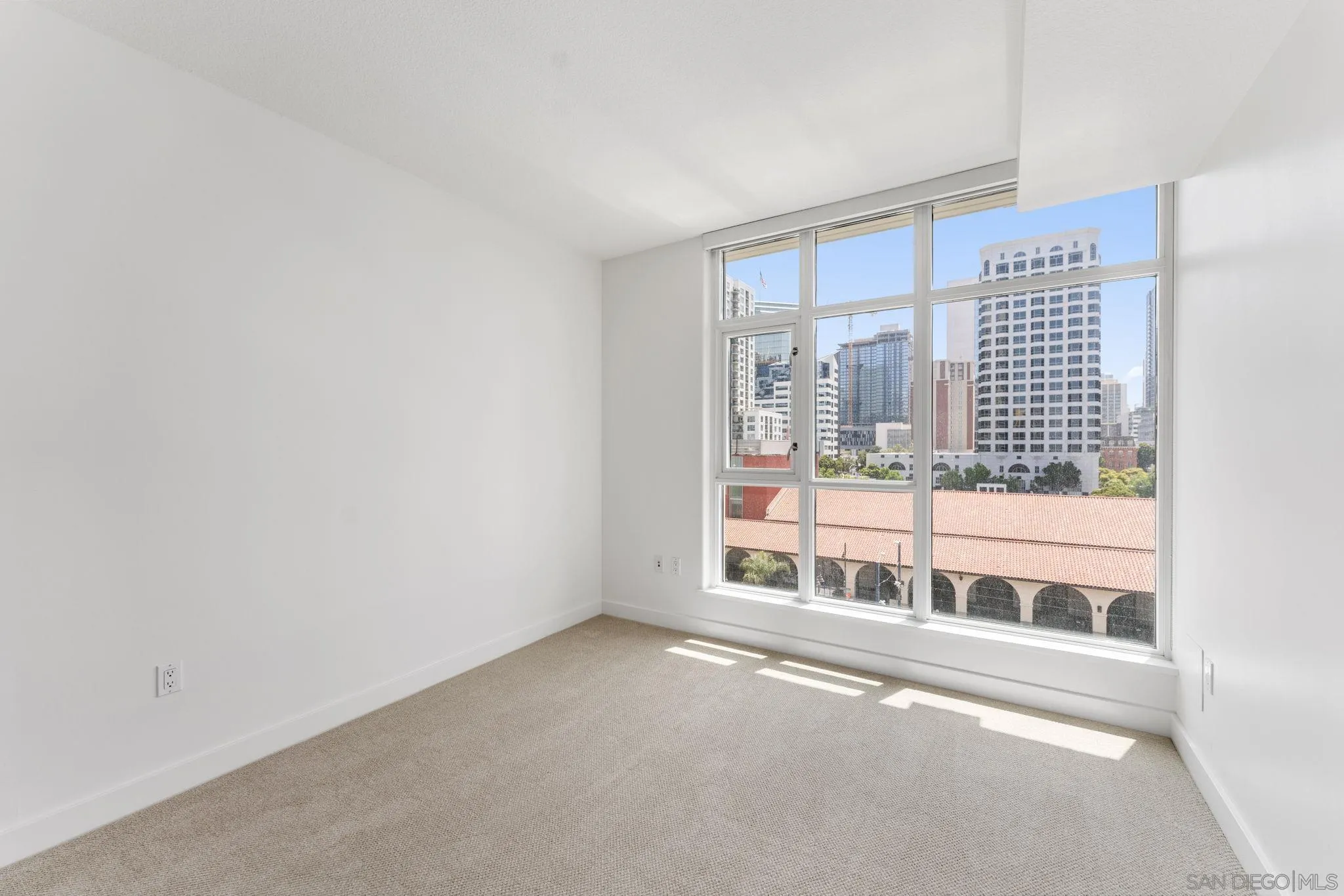 Photo #27: 260013623 Listing: Photo #27