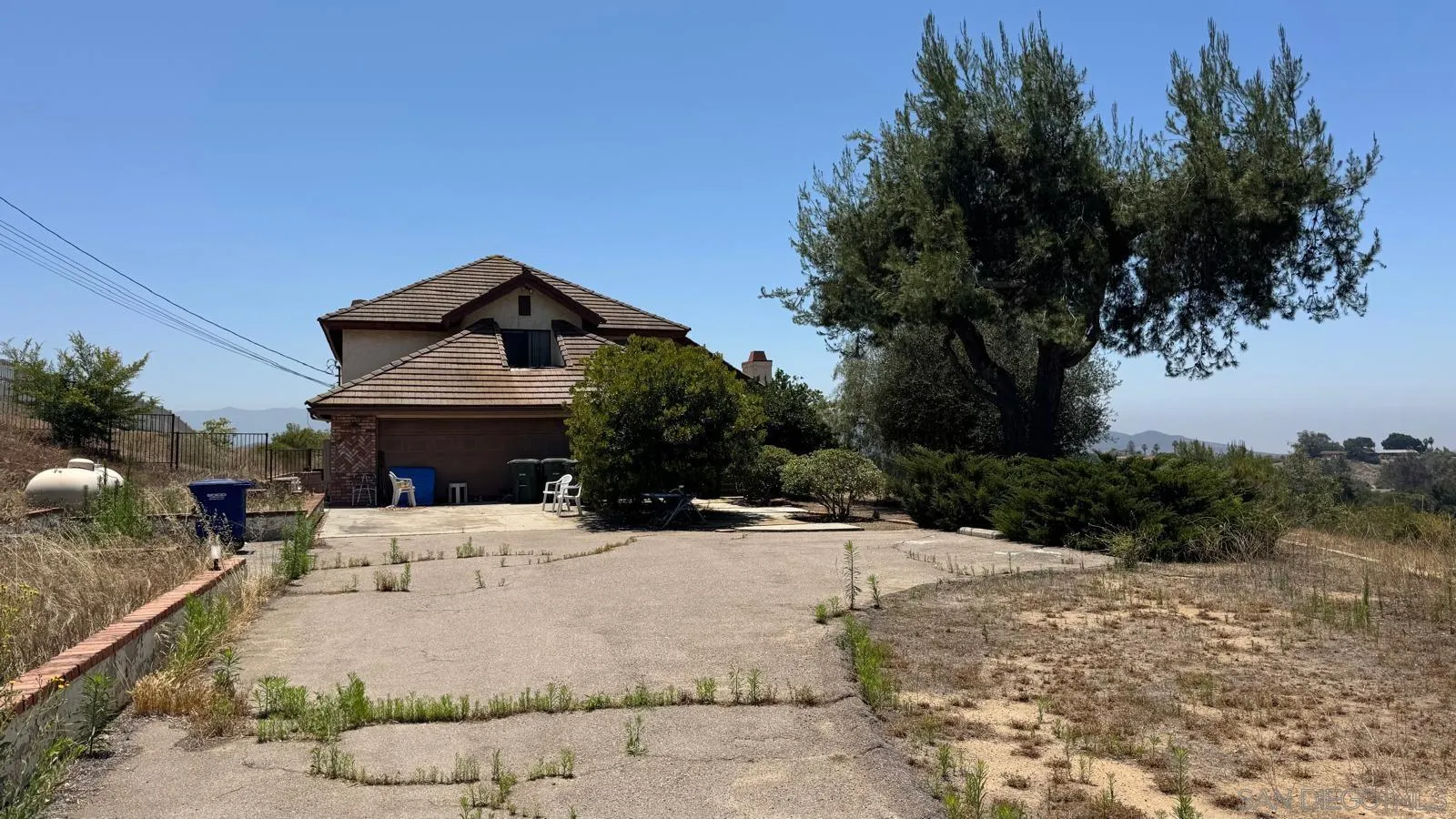 https://cdn.realtyfeed.com/cdn/127/260013624/a832ad77ee32ca053770dc5fb9de22e9.webp