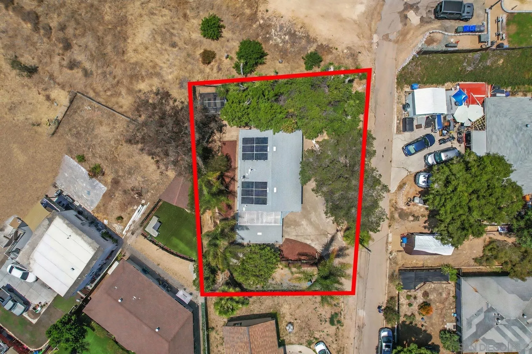 https://cdn.realtyfeed.com/cdn/127/260013625/4ec14ce6add2b2790aa85af93c7379ae.webp