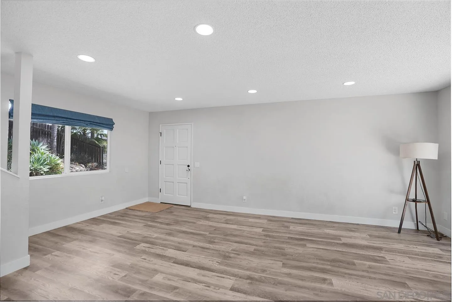 https://cdn.realtyfeed.com/cdn/127/260013625/72032339080ea17b88a453dac9bb5356.webp