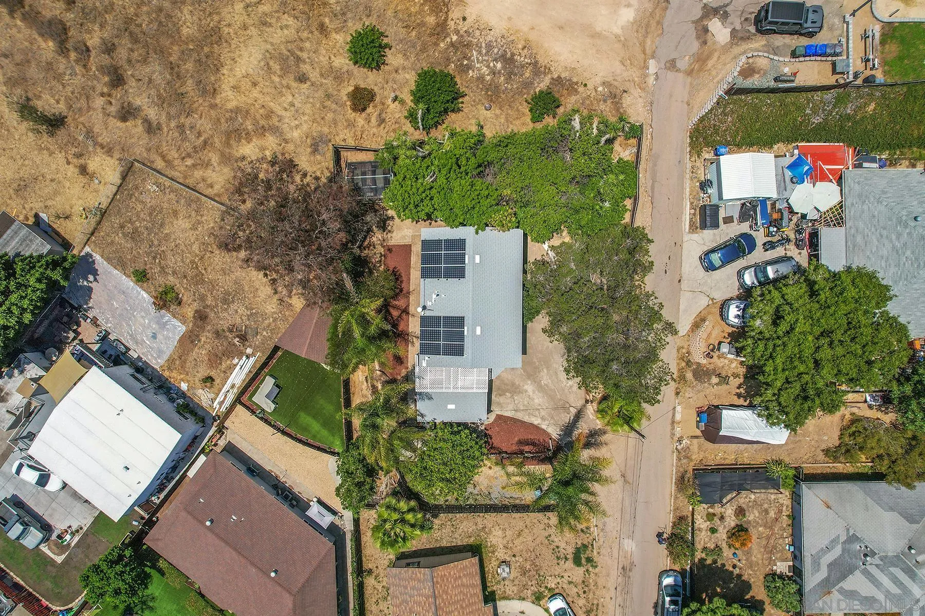 https://cdn.realtyfeed.com/cdn/127/260013625/72a9db10cb53732805618c4fd6953e88.webp