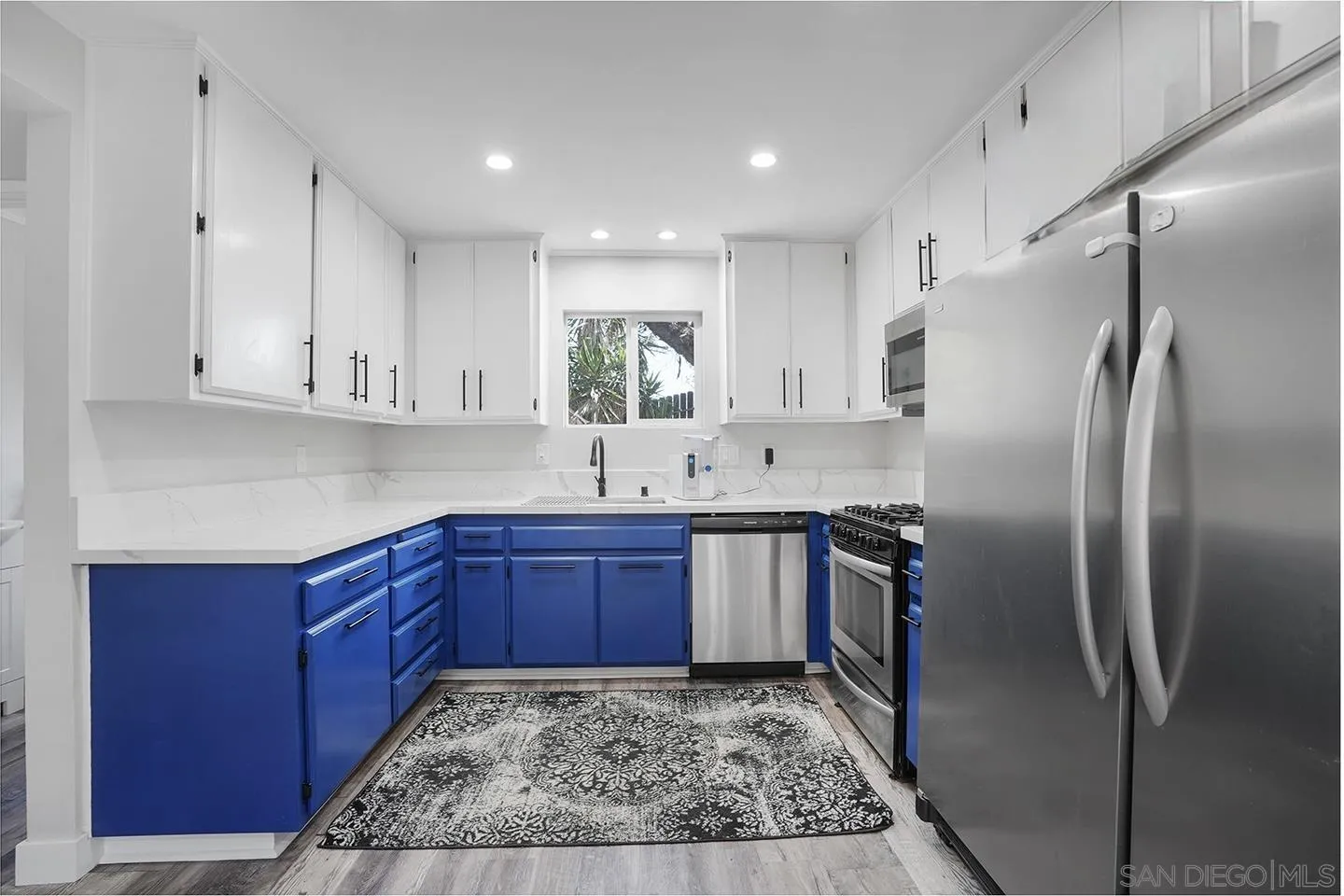 https://cdn.realtyfeed.com/cdn/127/260013625/d5419d3ac64fe867383ead67362c9791.webp
