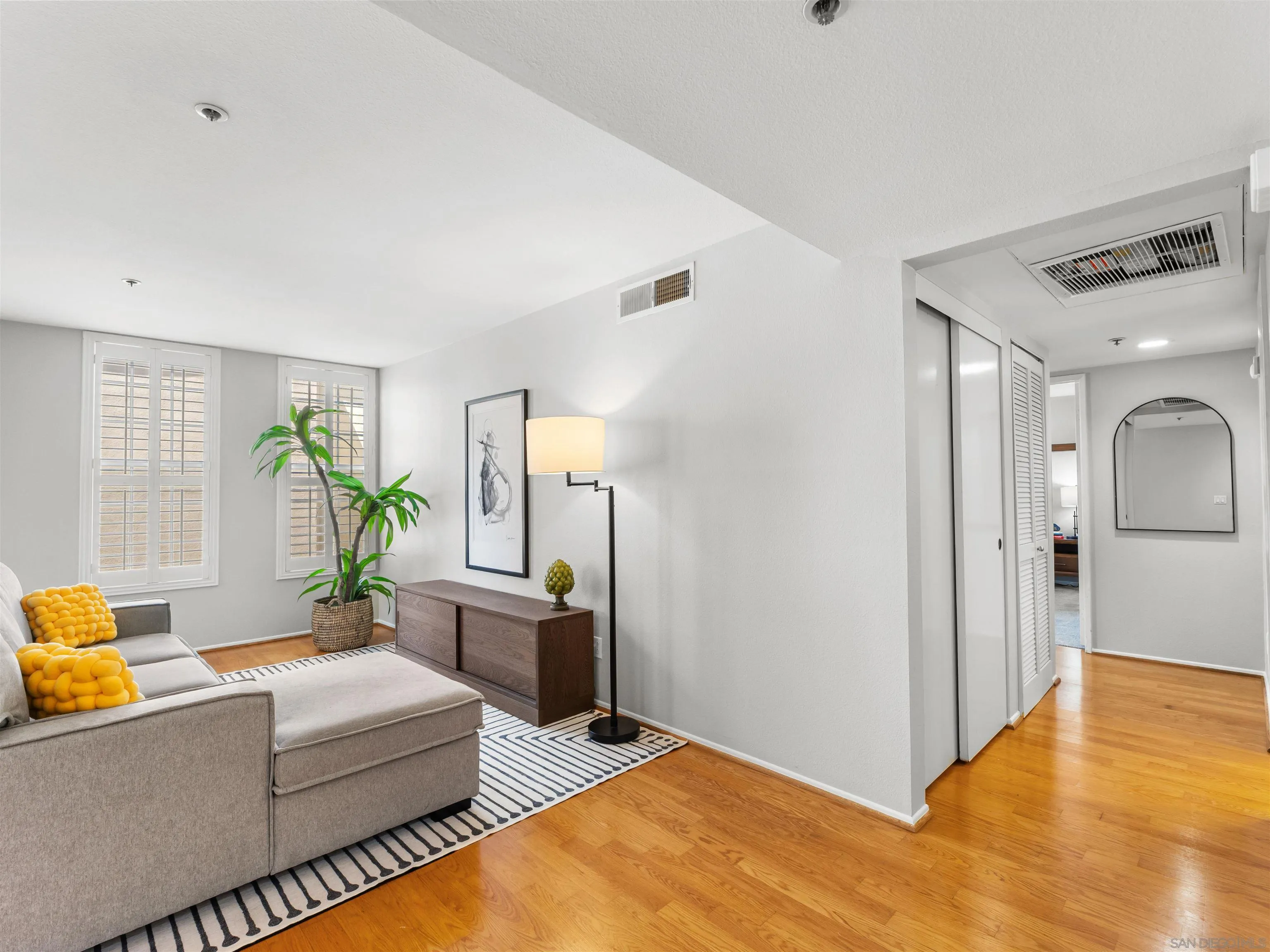 Photo #15: 260013626 Listing: Photo #15