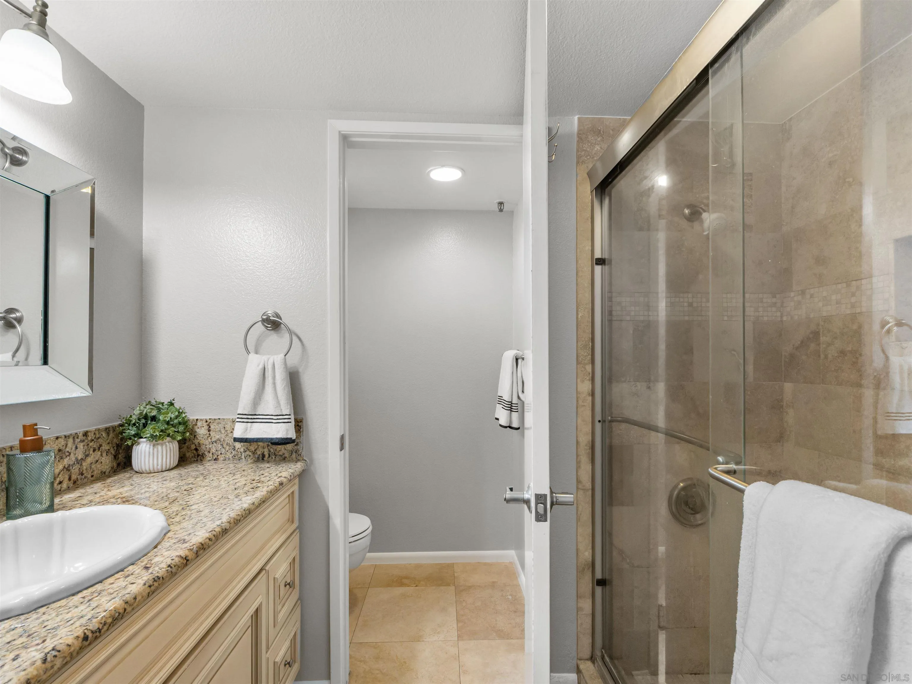 Photo #21: 260013626 Listing: Photo #21