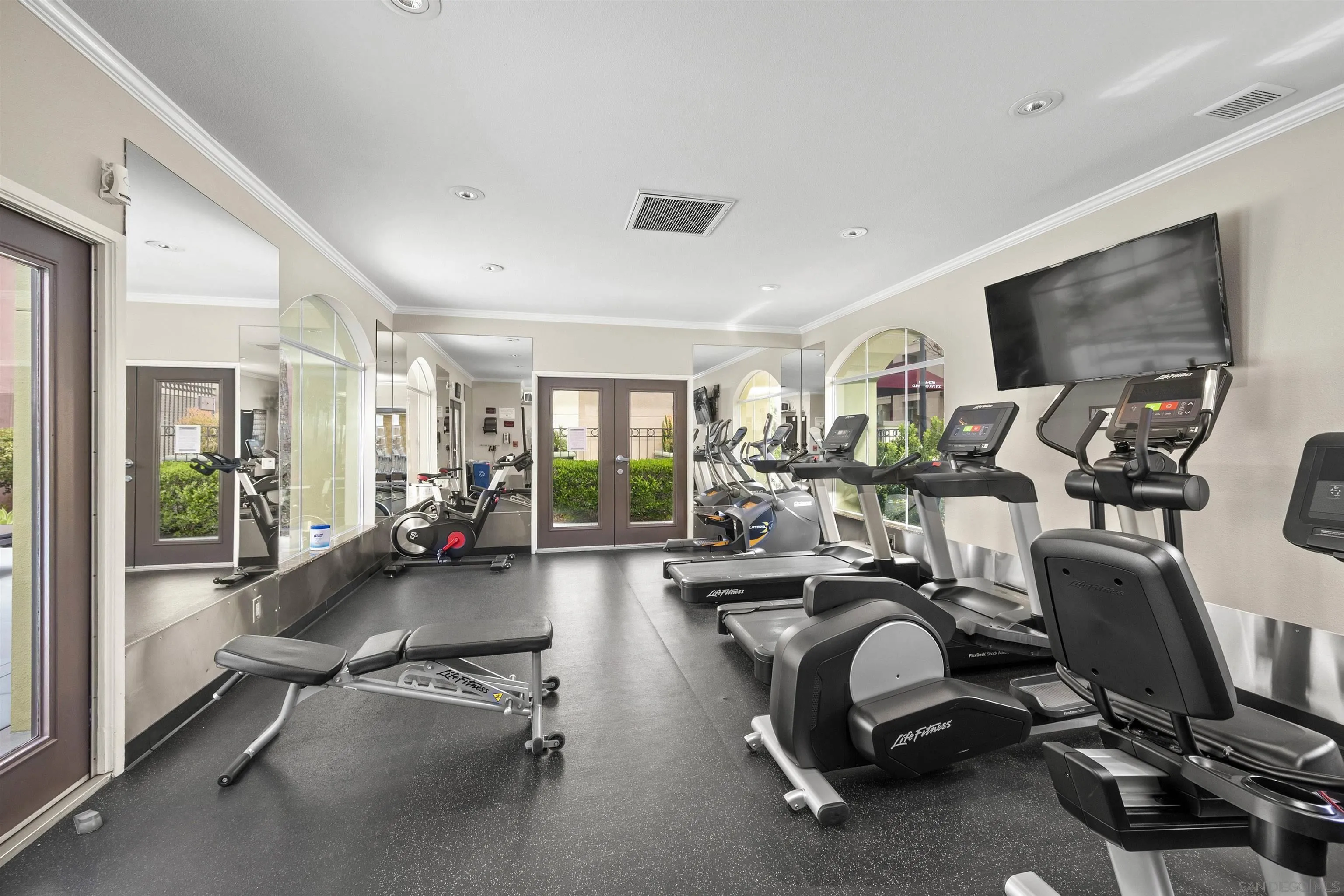 https://cdn.realtyfeed.com/cdn/127/260013626/4e06dd7d6d53ca6a20ea9eedb9282b83.webp