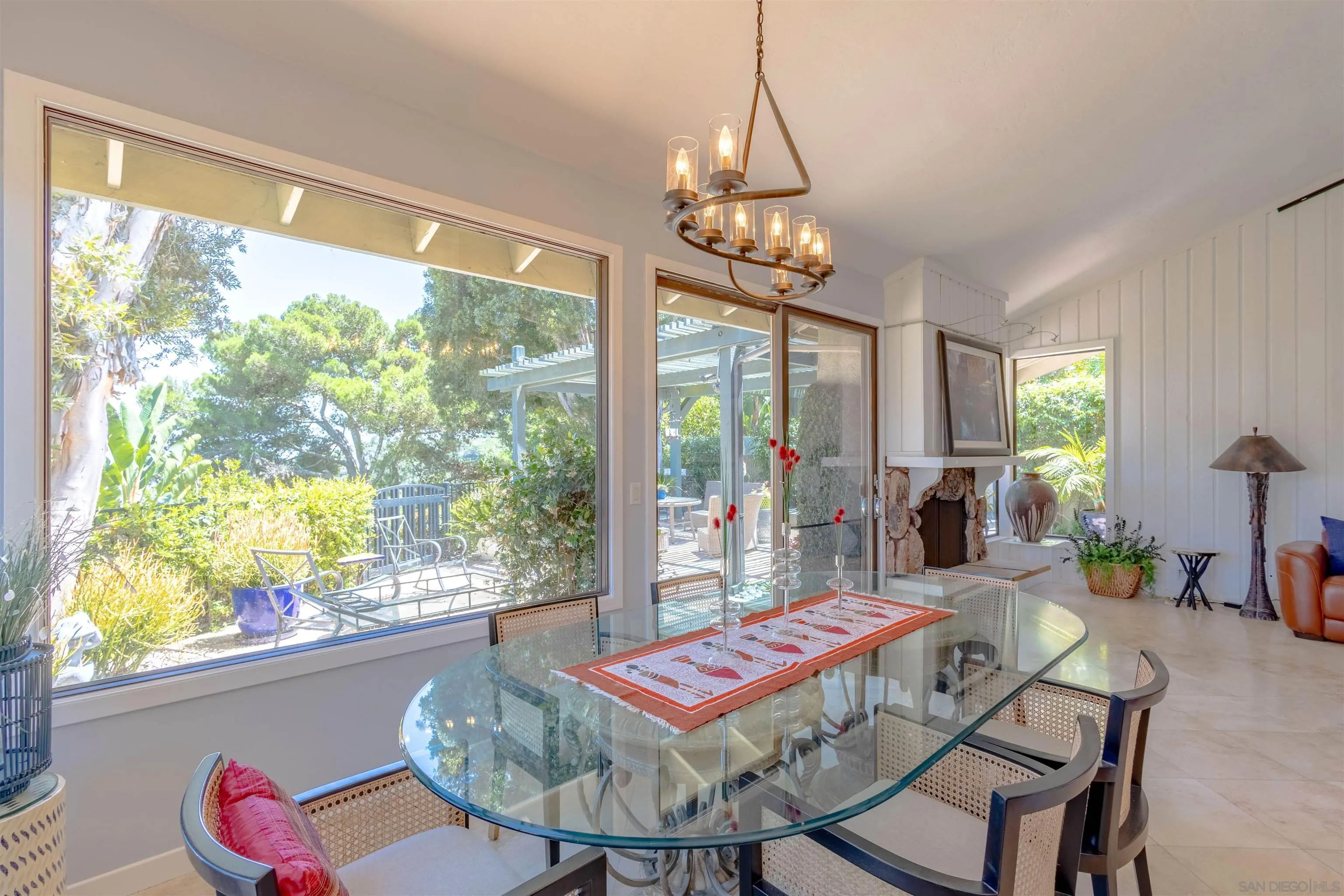 https://cdn.realtyfeed.com/cdn/127/260013628/9911da5d16ed8b585da60ad8cd8e6659.webp