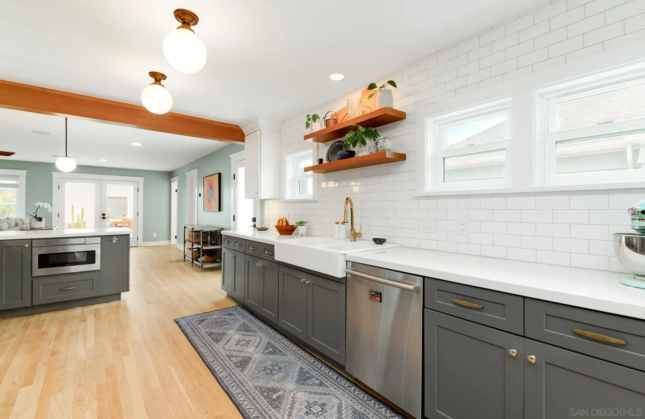 https://cdn.realtyfeed.com/cdn/127/260013630/245ad91e0c77dbfd70a96706ee8a6bf7.webp
