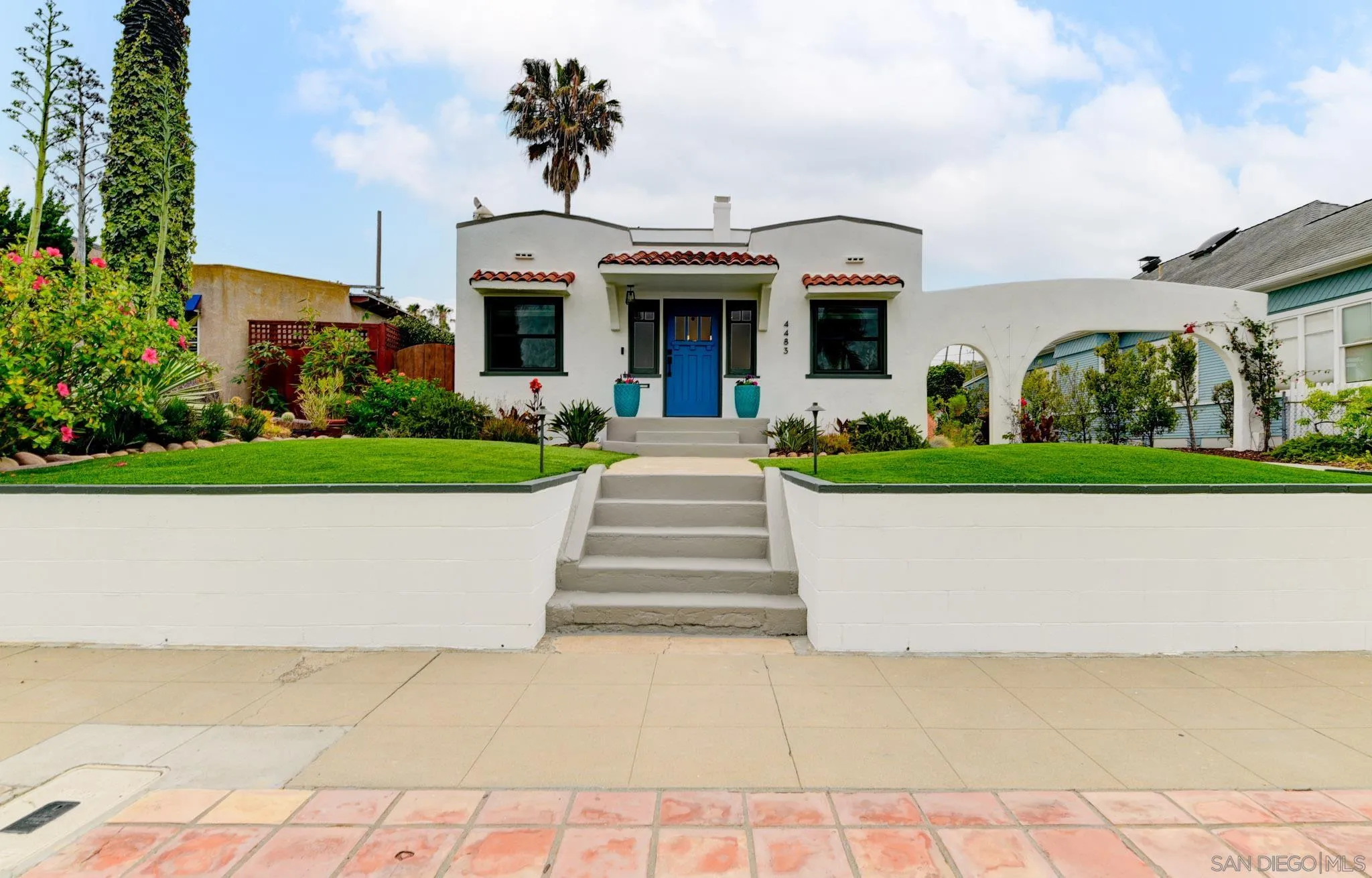 https://cdn.realtyfeed.com/cdn/127/260013630/bbd940f32f4b442fca167b6adfe0098f.webp