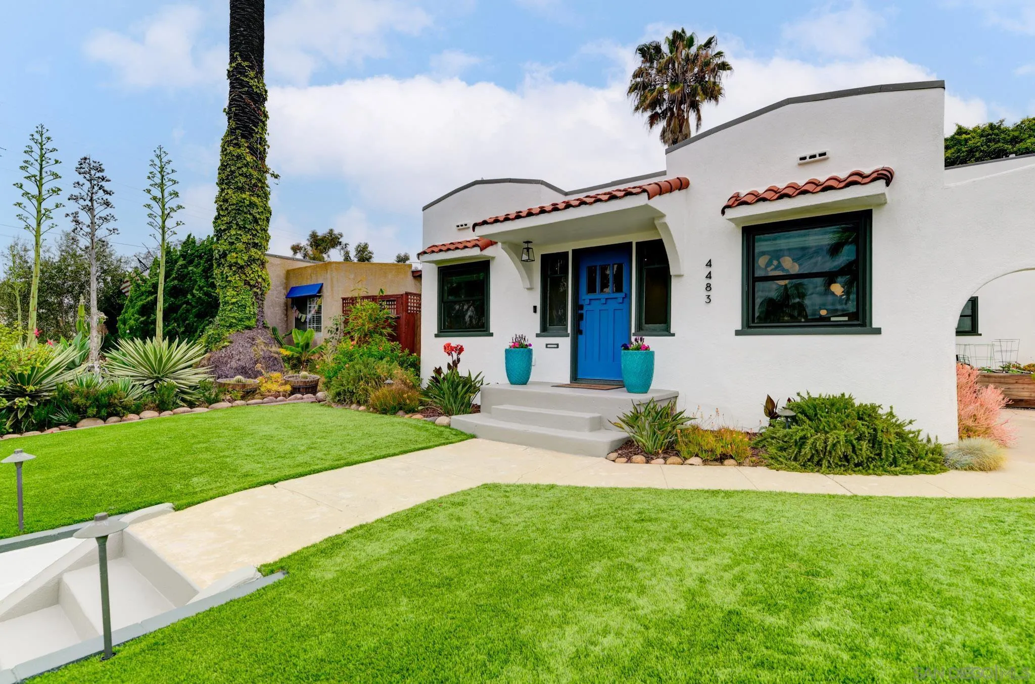 https://cdn.realtyfeed.com/cdn/127/260013630/c145a231027eb5b5ae4a46102e789f4b.webp