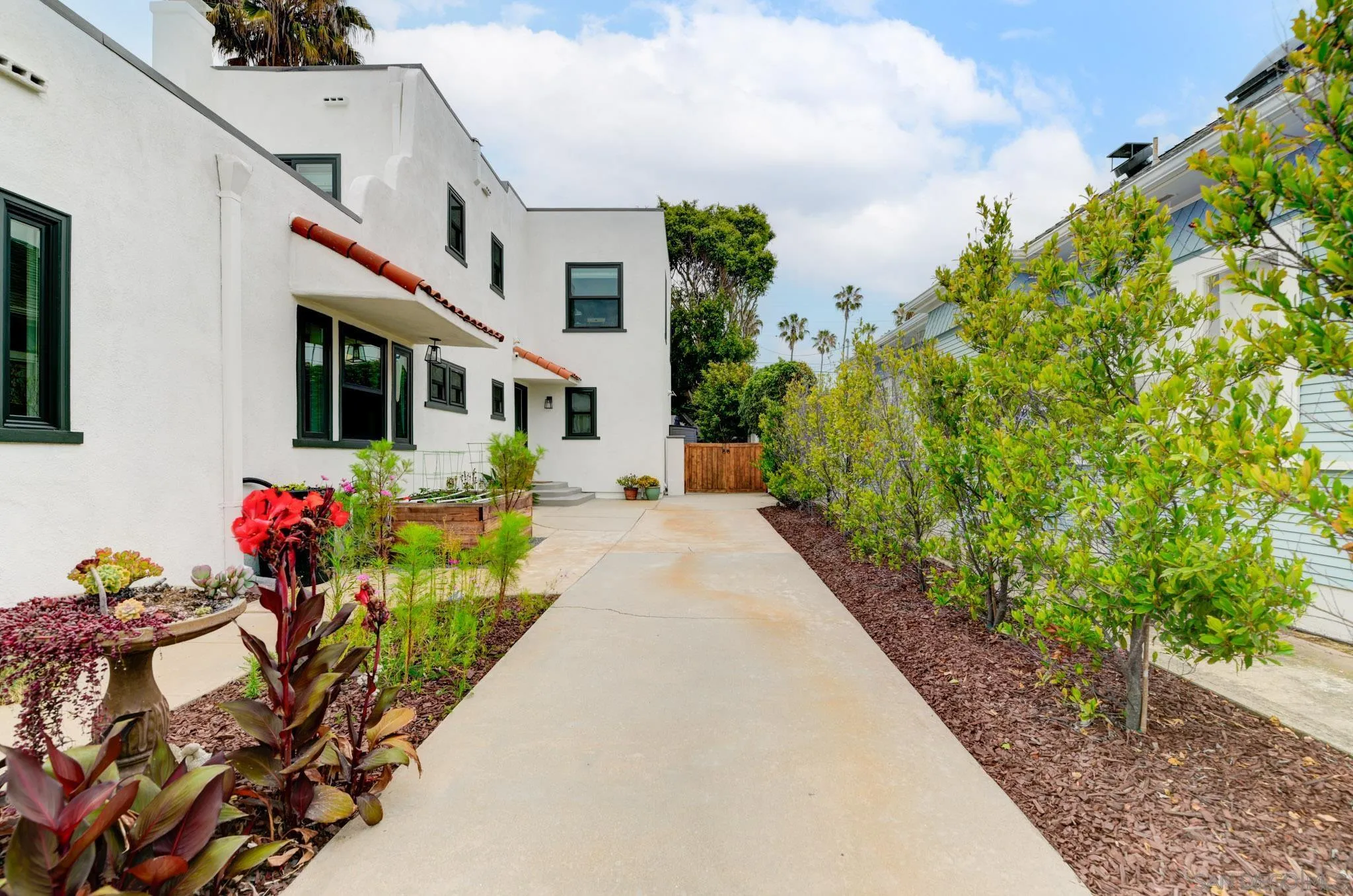 https://cdn.realtyfeed.com/cdn/127/260013630/d107de94b1eedeef6968e5b49bf3e42c.webp