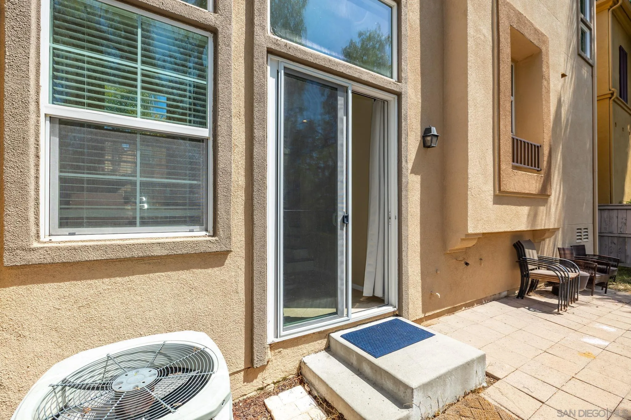 https://cdn.realtyfeed.com/cdn/127/260013631/1d5b8e2f64eb502106537b63cdc8ba21.webp
