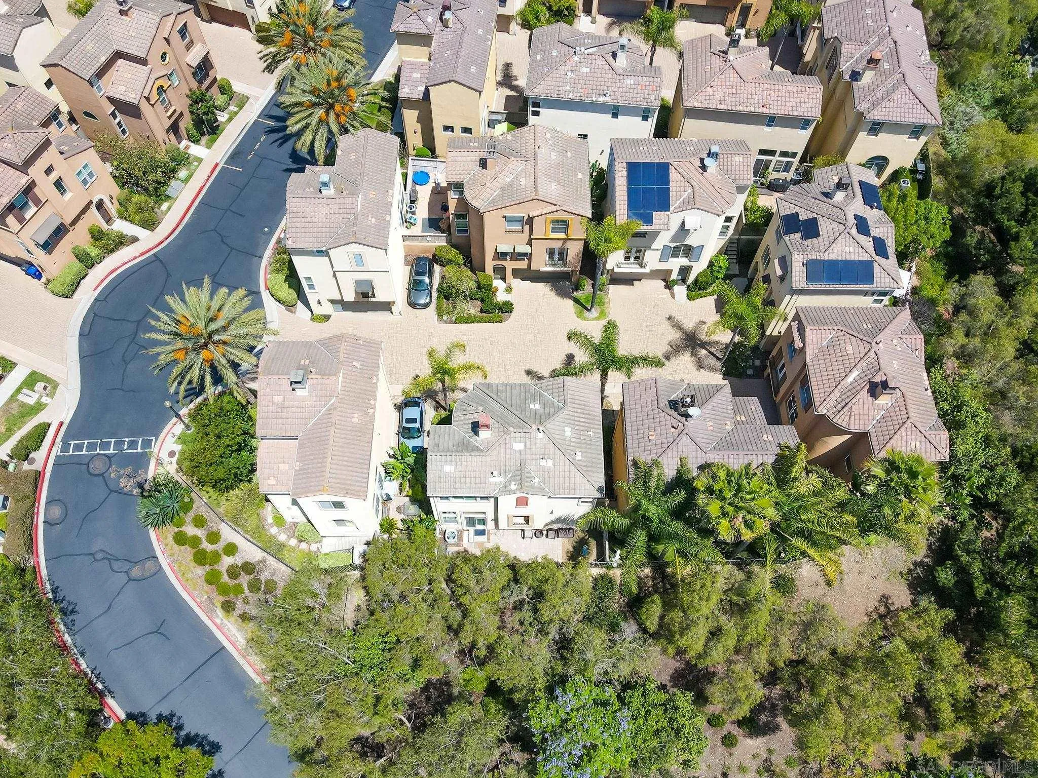 https://cdn.realtyfeed.com/cdn/127/260013631/5fb13bd7a96350a62a2ed6c162dfb680.webp