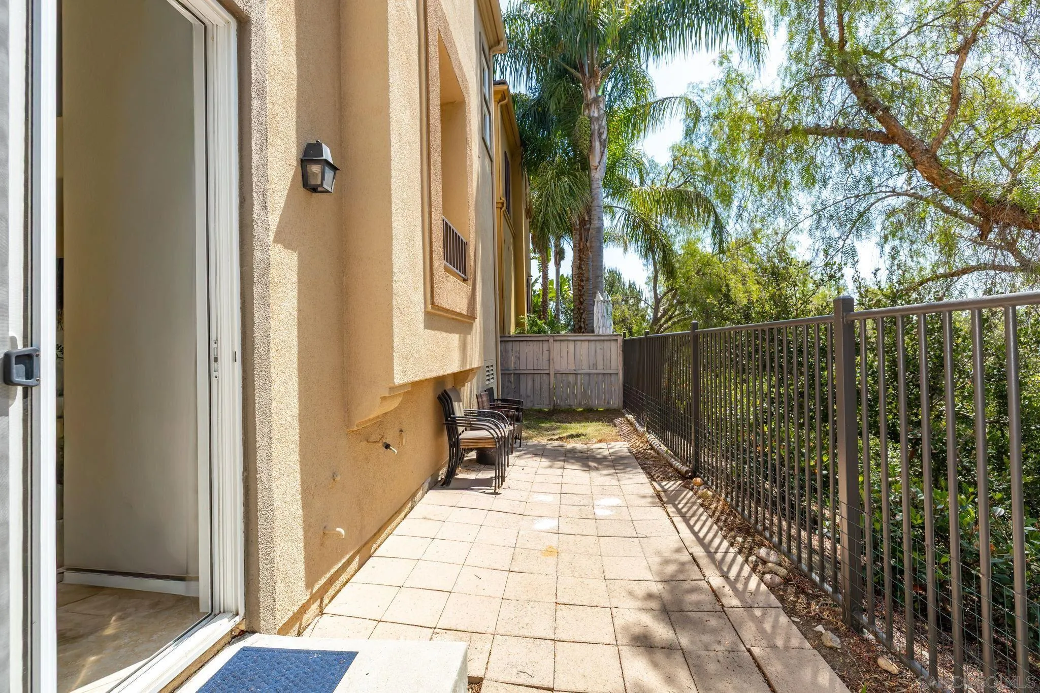 https://cdn.realtyfeed.com/cdn/127/260013631/6156f7f6114a6171bab5e823ada53f62.webp