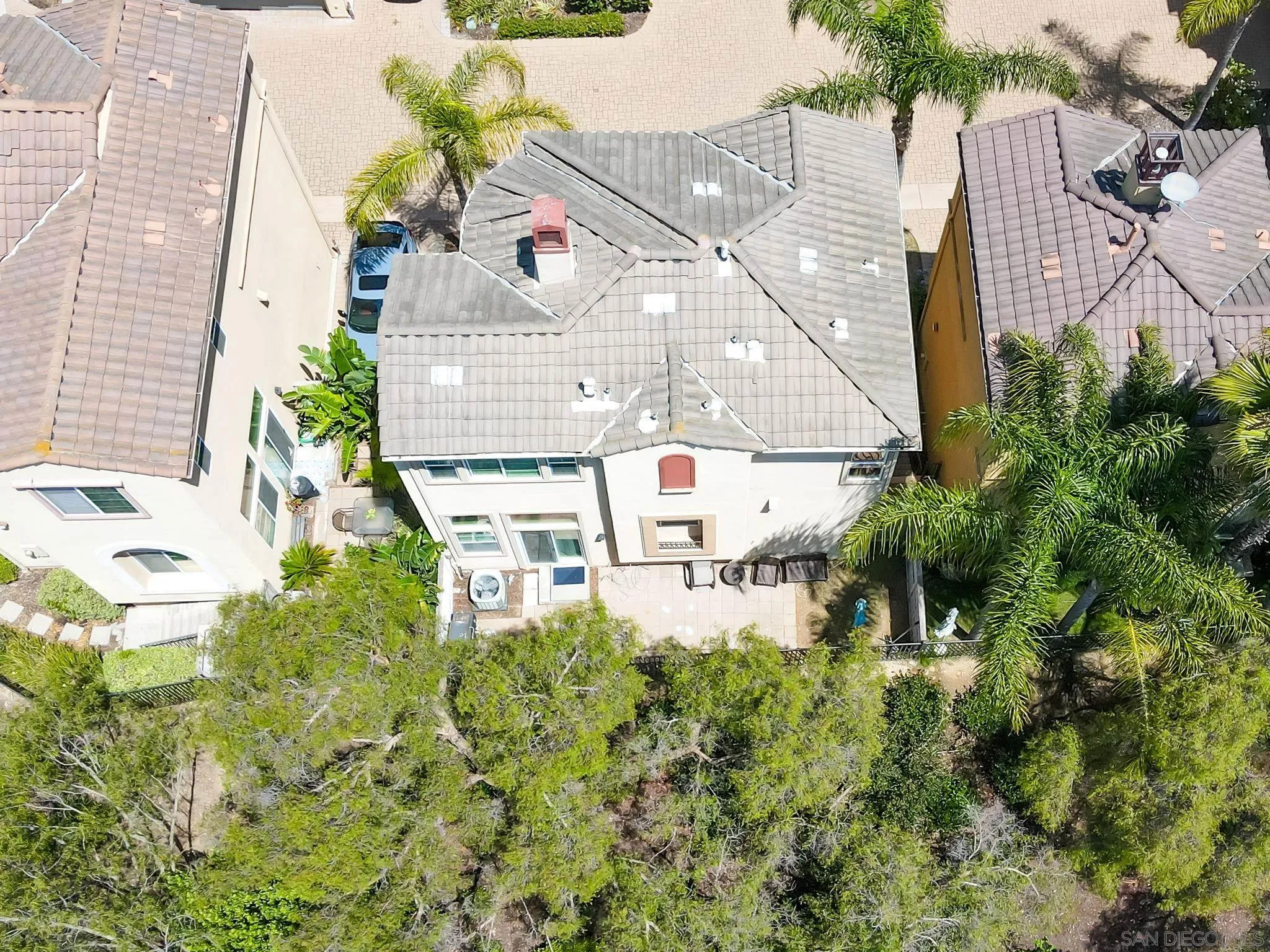 https://cdn.realtyfeed.com/cdn/127/260013631/b4aaba1f99001510ddbde05375cef3f2.webp